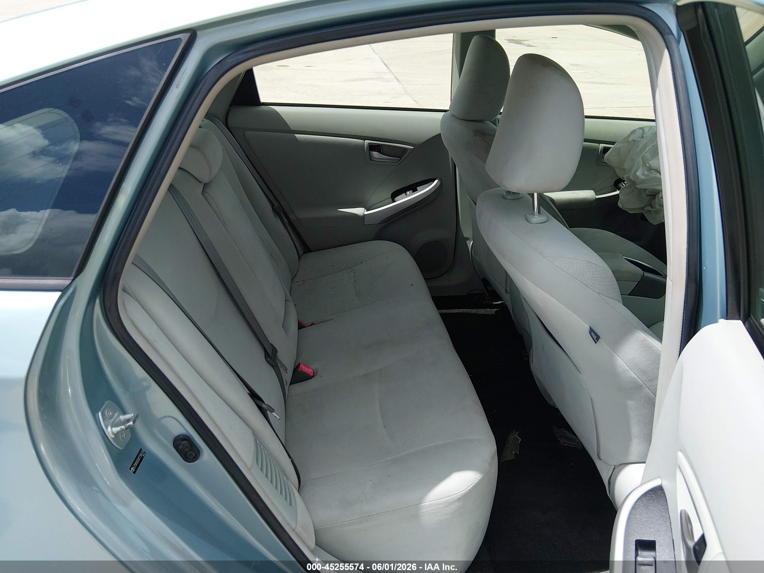 2012 Toyota Prius Three Light Blue vin: JTDKN3DUXC1506104