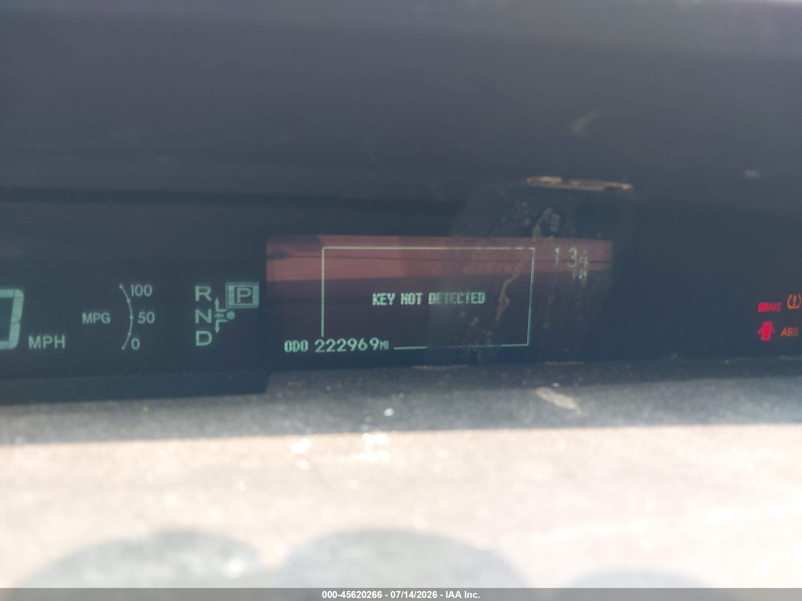 2012 Toyota Prius Two Серебряный vin: JTDKN3DUXC1540317