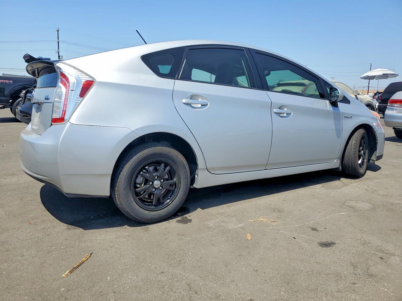 2012 Toyota Prius Four Silver vin: JTDKN3DUXC1540785