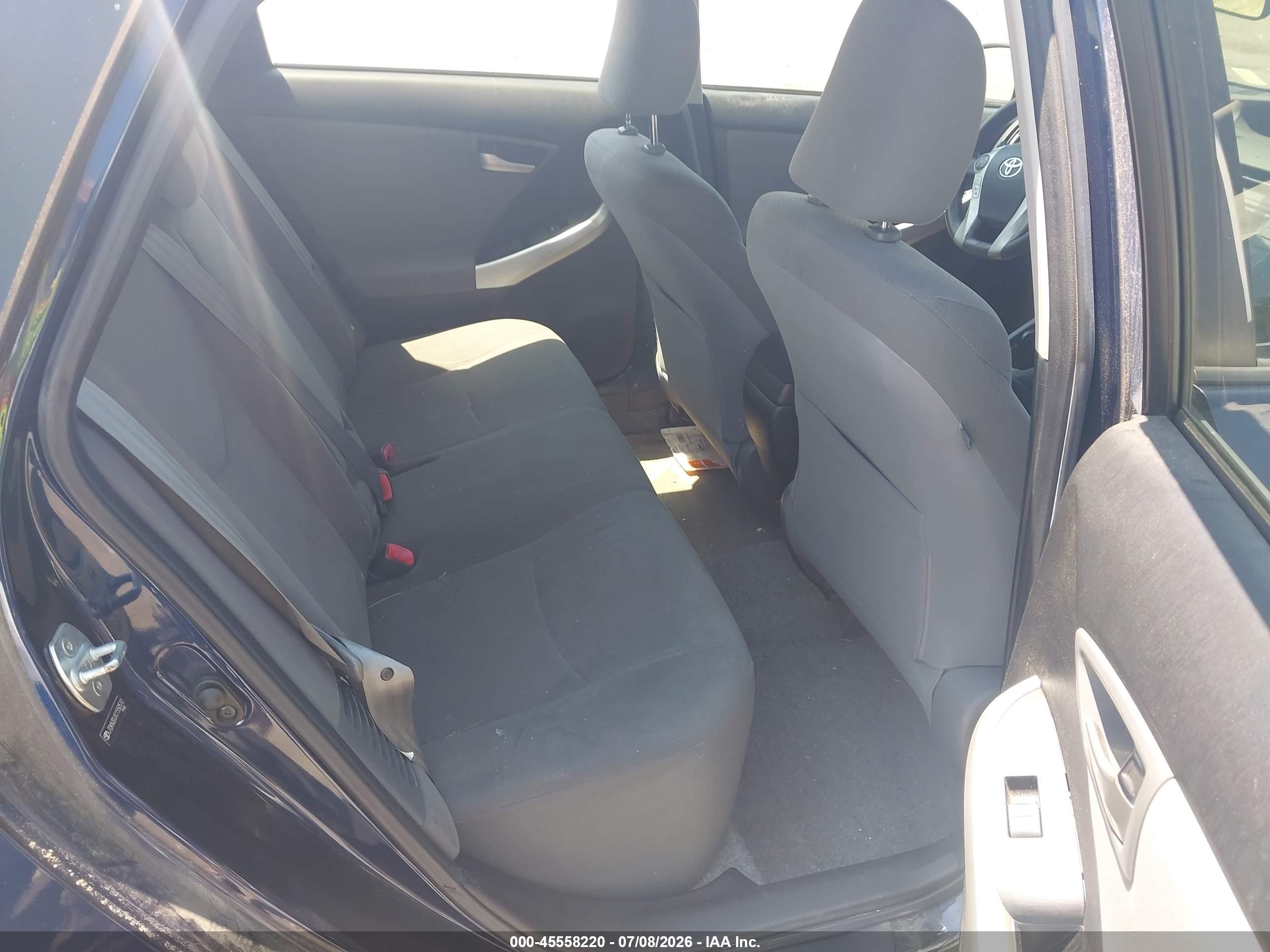2012 Toyota Prius Three Blue vin: JTDKN3DUXC1550510