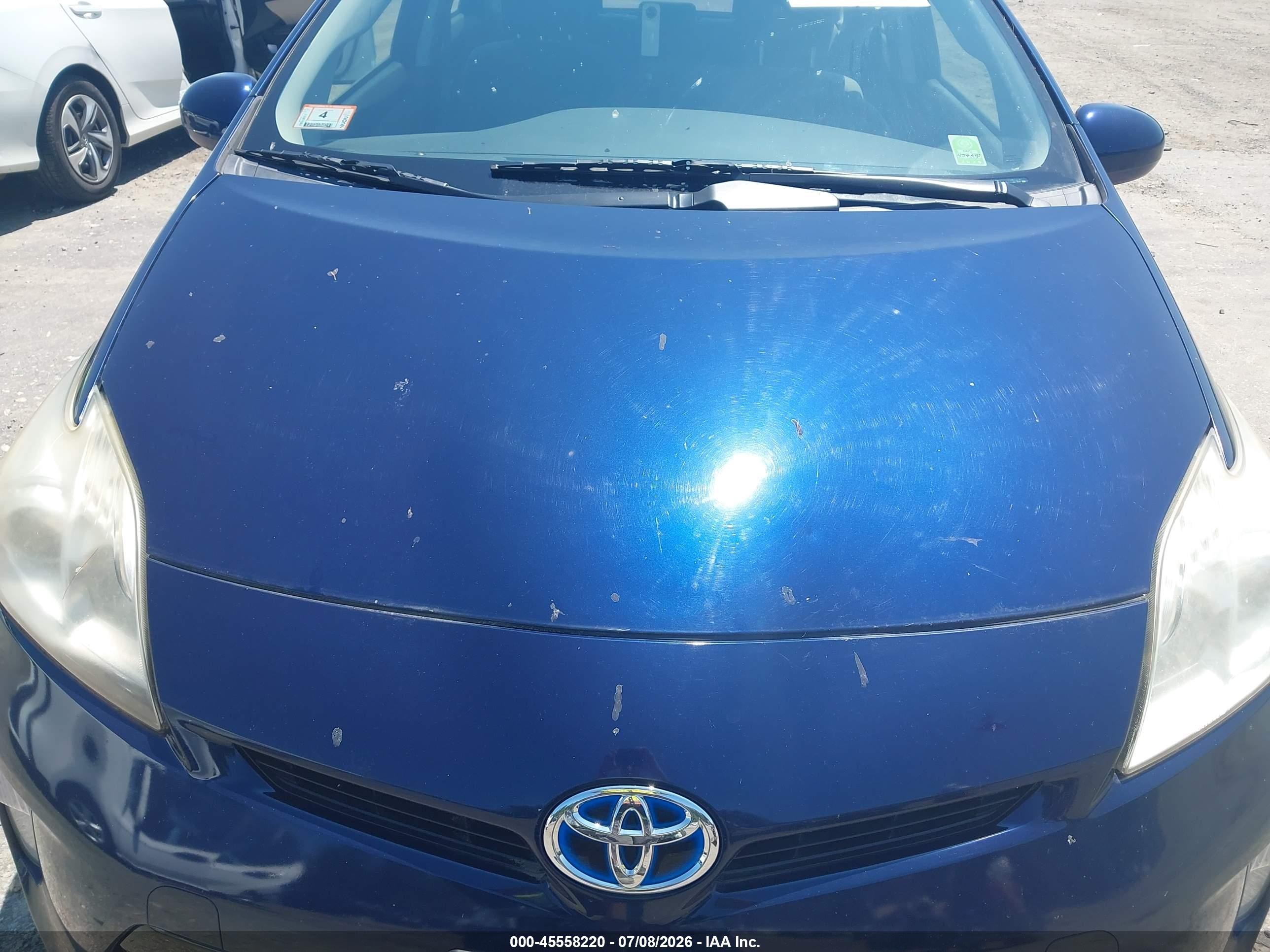 2012 Toyota Prius Three Blue vin: JTDKN3DUXC1550510