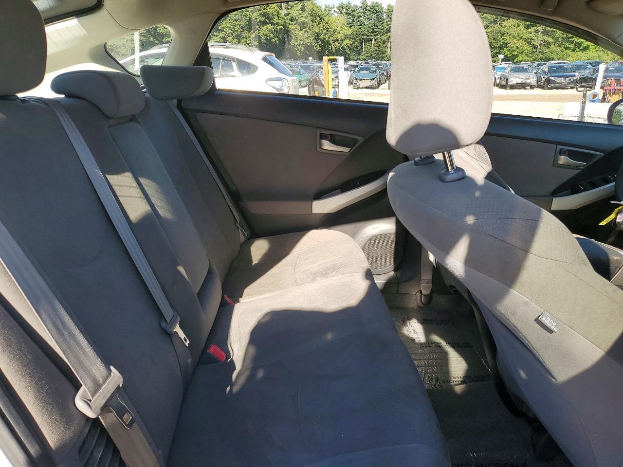 2012 Toyota Prius Two Silver vin: JTDKN3DUXC1557392