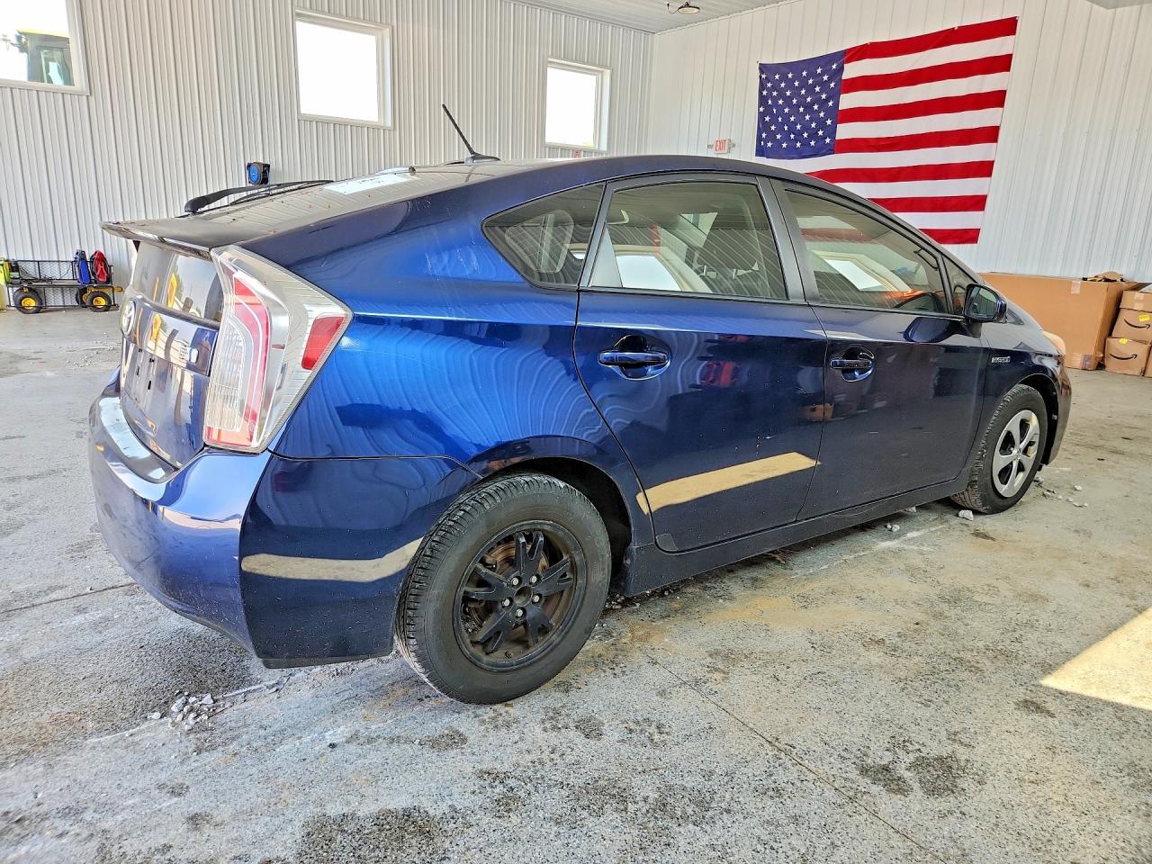 2012 Toyota Prius Three Blue vin: JTDKN3DUXC1559787
