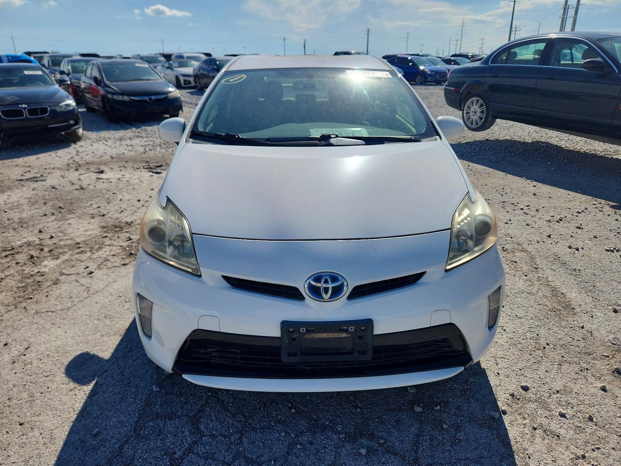 2012 Toyota Prius Two White vin: JTDKN3DUXC1577433
