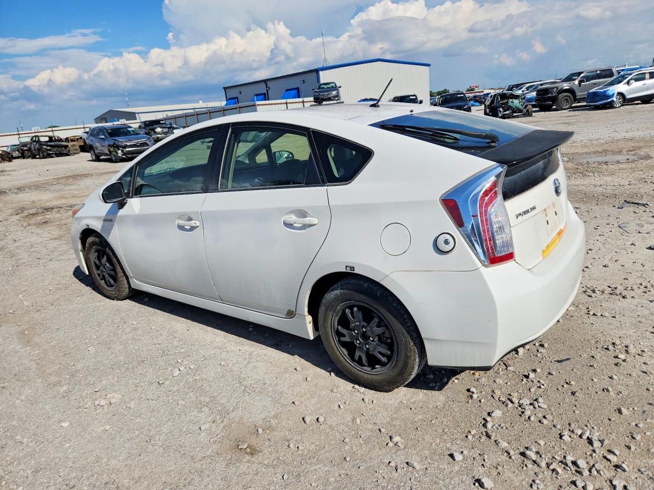 2012 Toyota Prius Two White vin: JTDKN3DUXC1577433