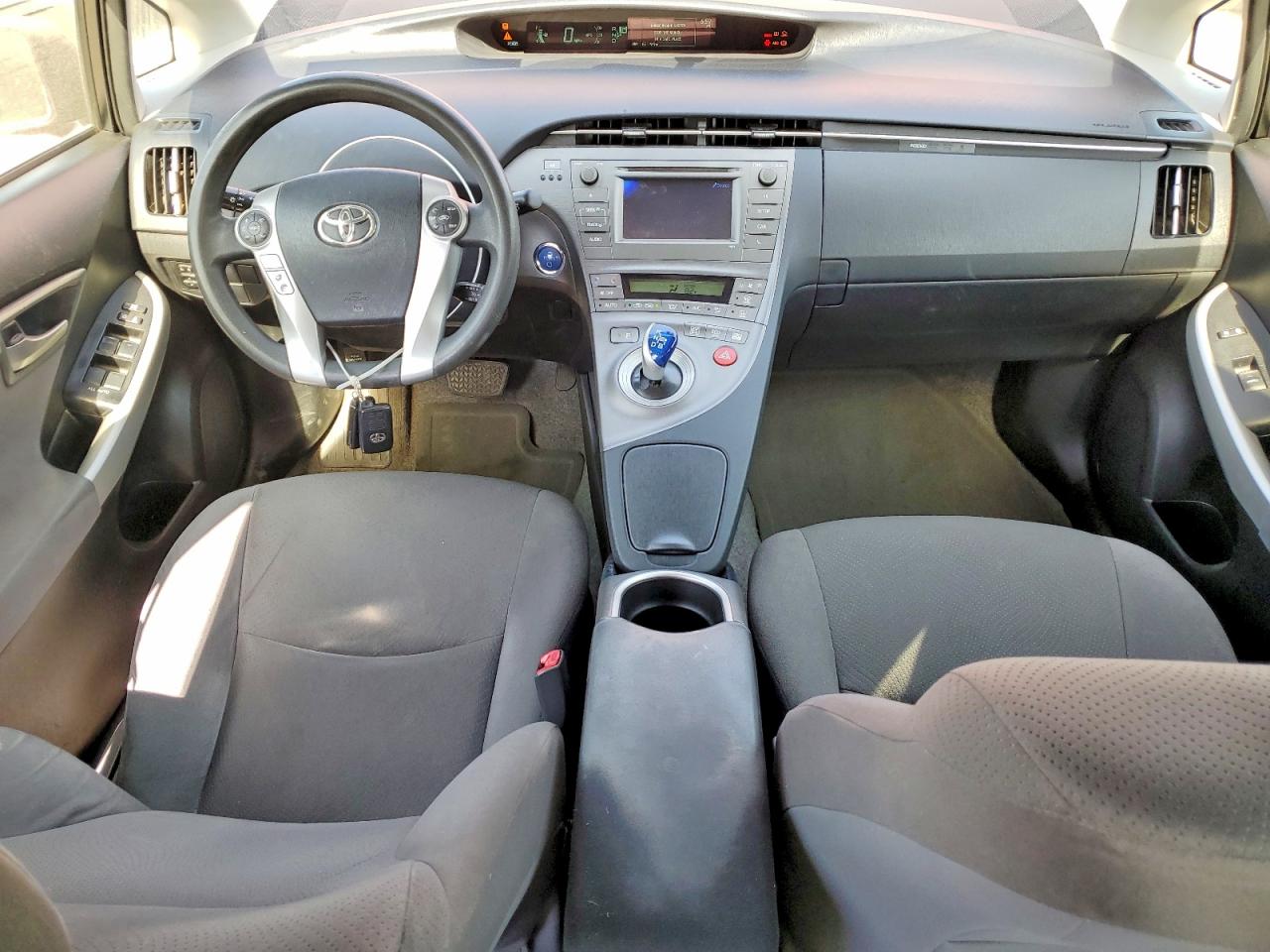 2012 Toyota Prius Two Красный vin: JTDKN3DUXC1599643