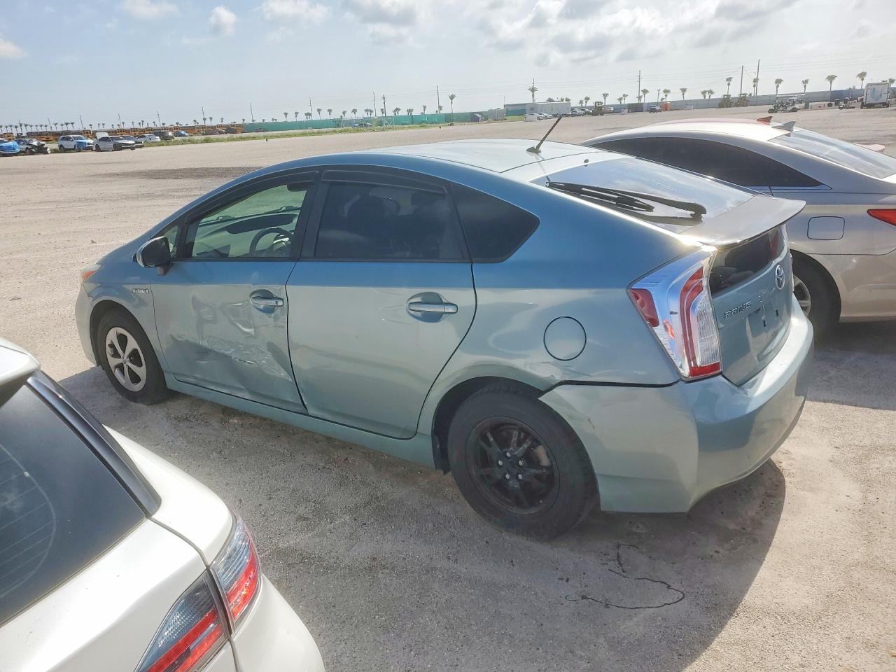2012 Toyota Prius Two Green vin: JTDKN3DUXC1604114