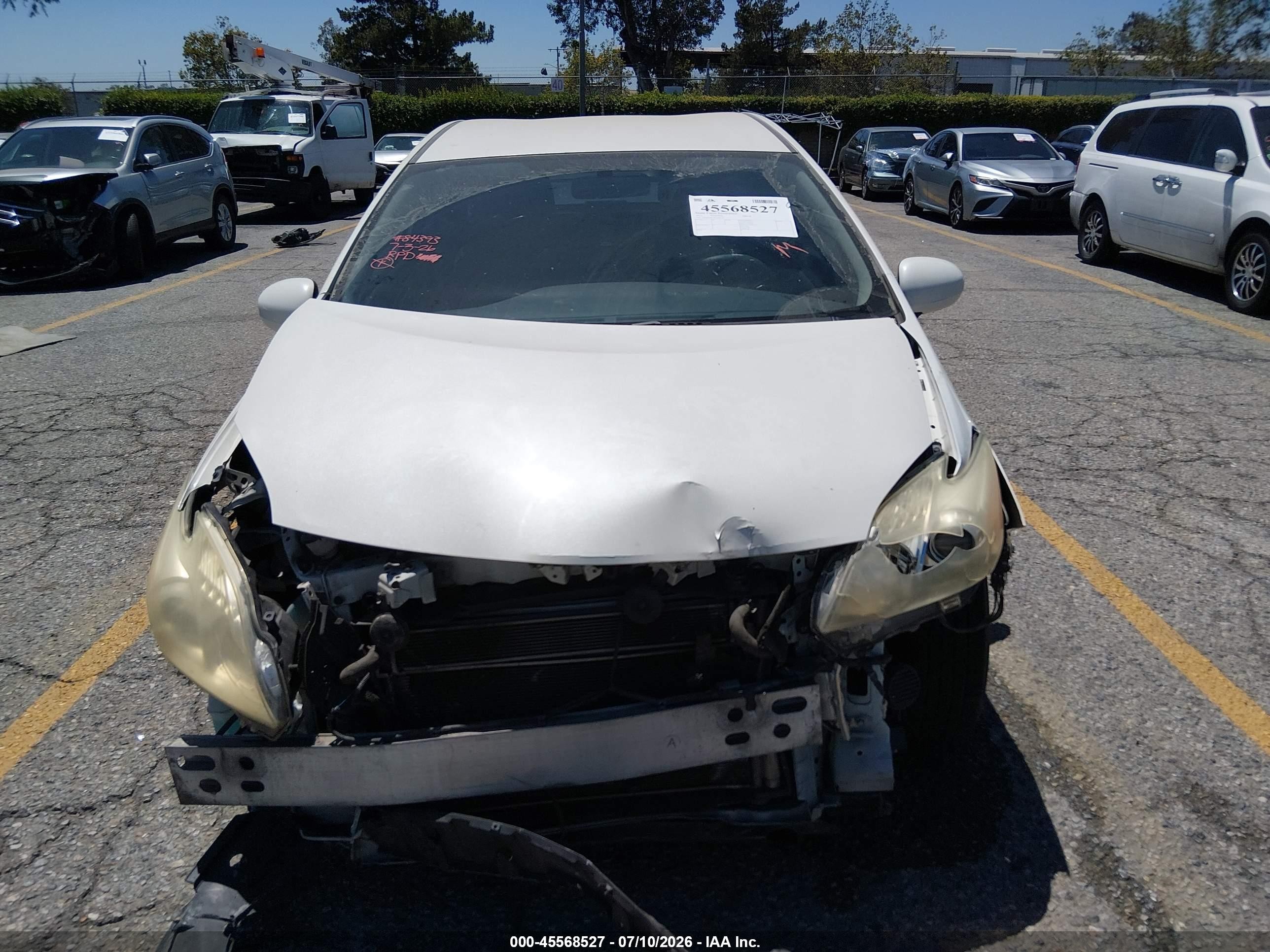 2012 Toyota Prius Two White vin: JTDKN3DUXC5381470