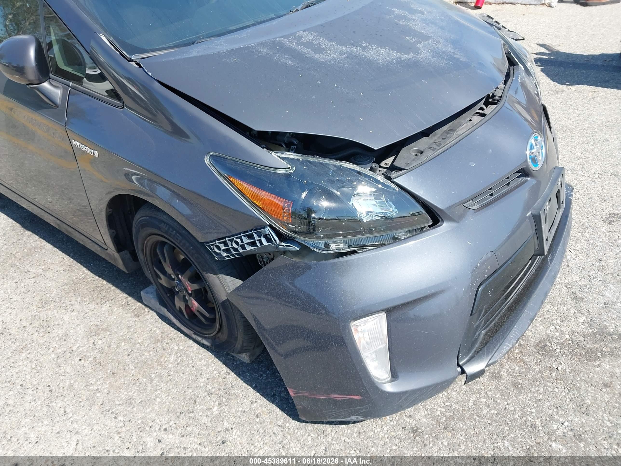 2012 Toyota Prius Two Серый vin: JTDKN3DUXC5388662