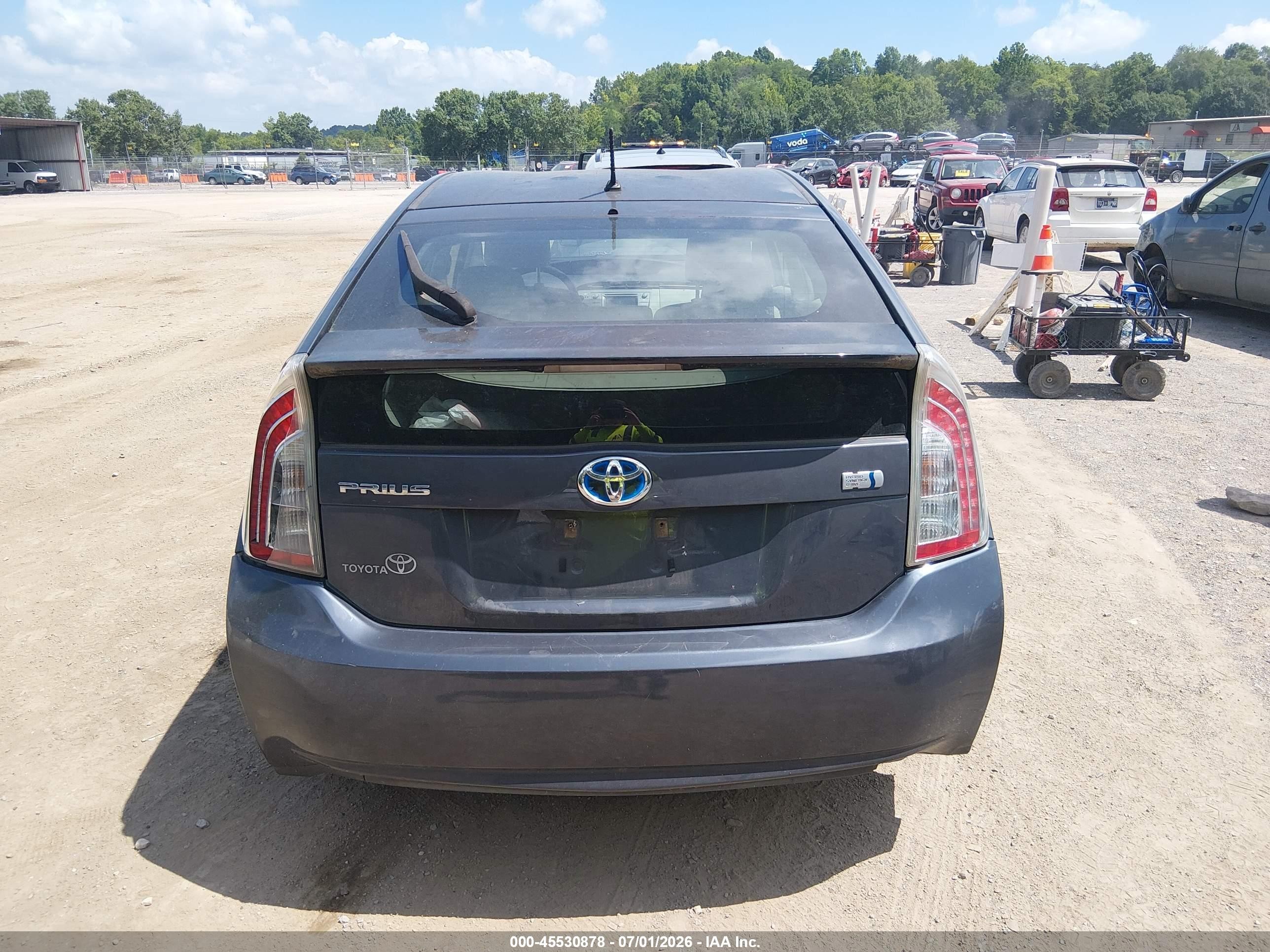 2012 Toyota Prius   Silver vin: JTDKN3DUXC5389732