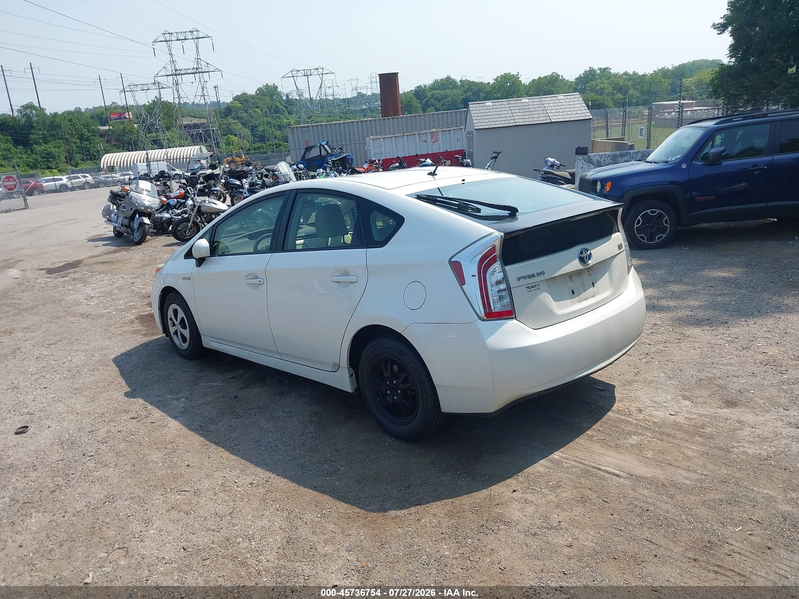 2012 Toyota Prius Two White vin: JTDKN3DUXC5400177