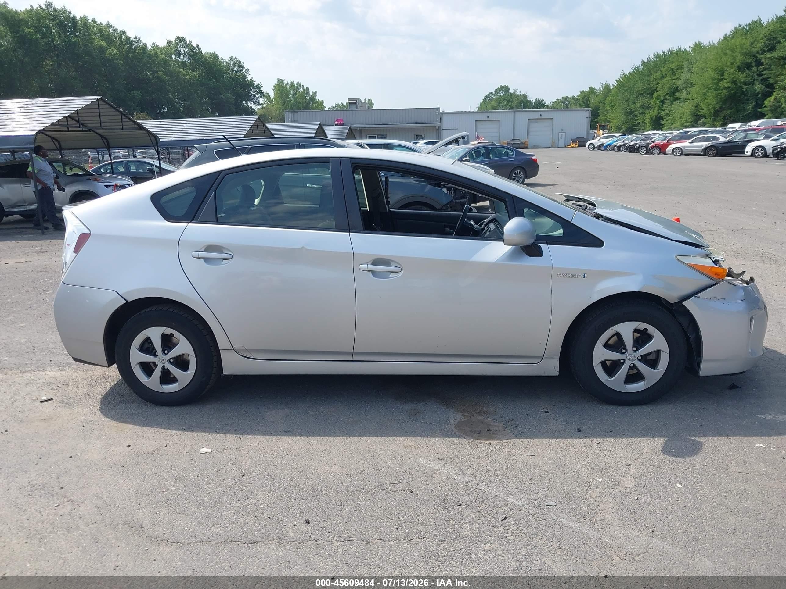 2012 Toyota Prius Four Silver vin: JTDKN3DUXC5454126
