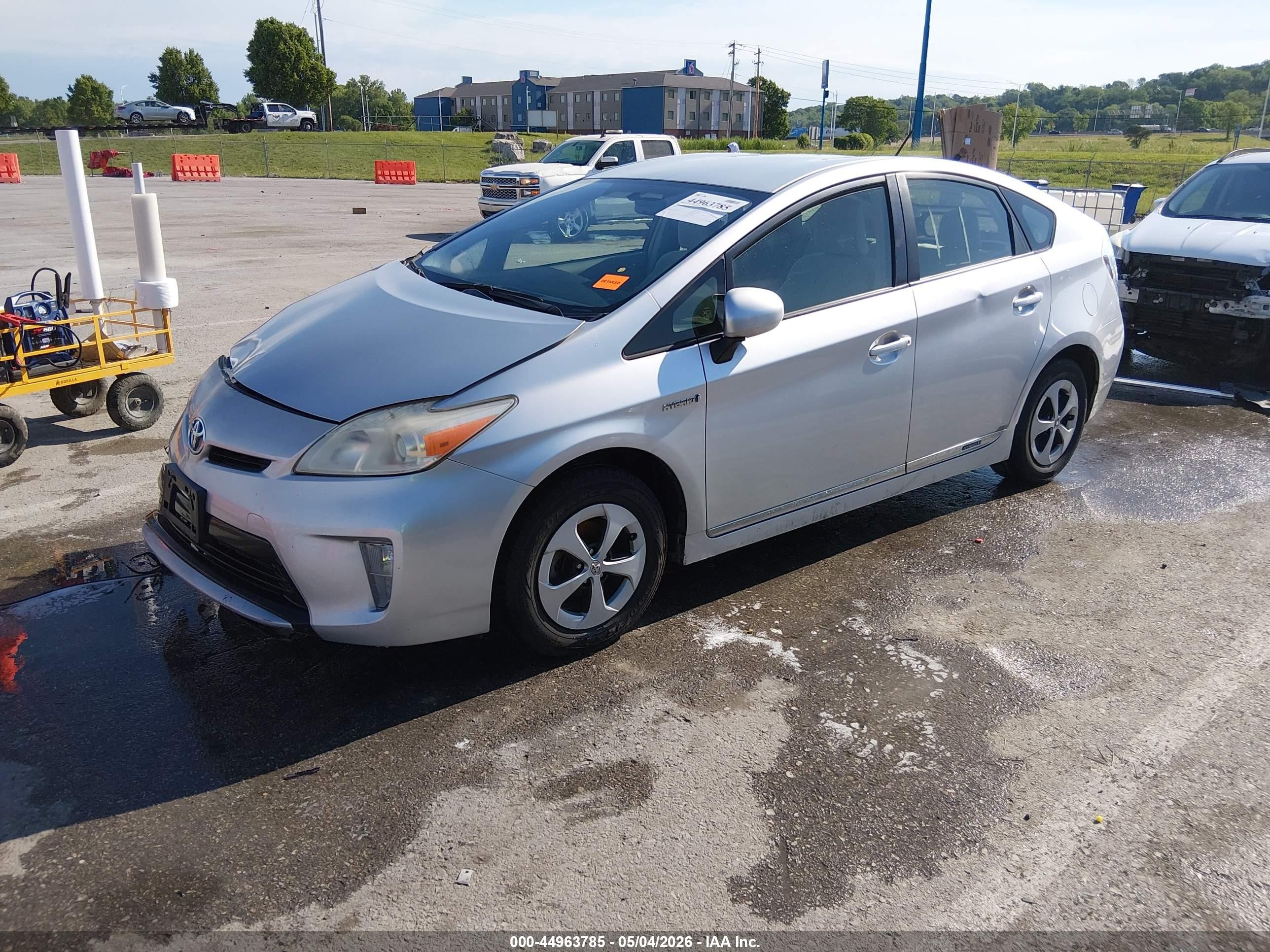 2012 Toyota Prius Three Silver vin: JTDKN3DUXC5454238