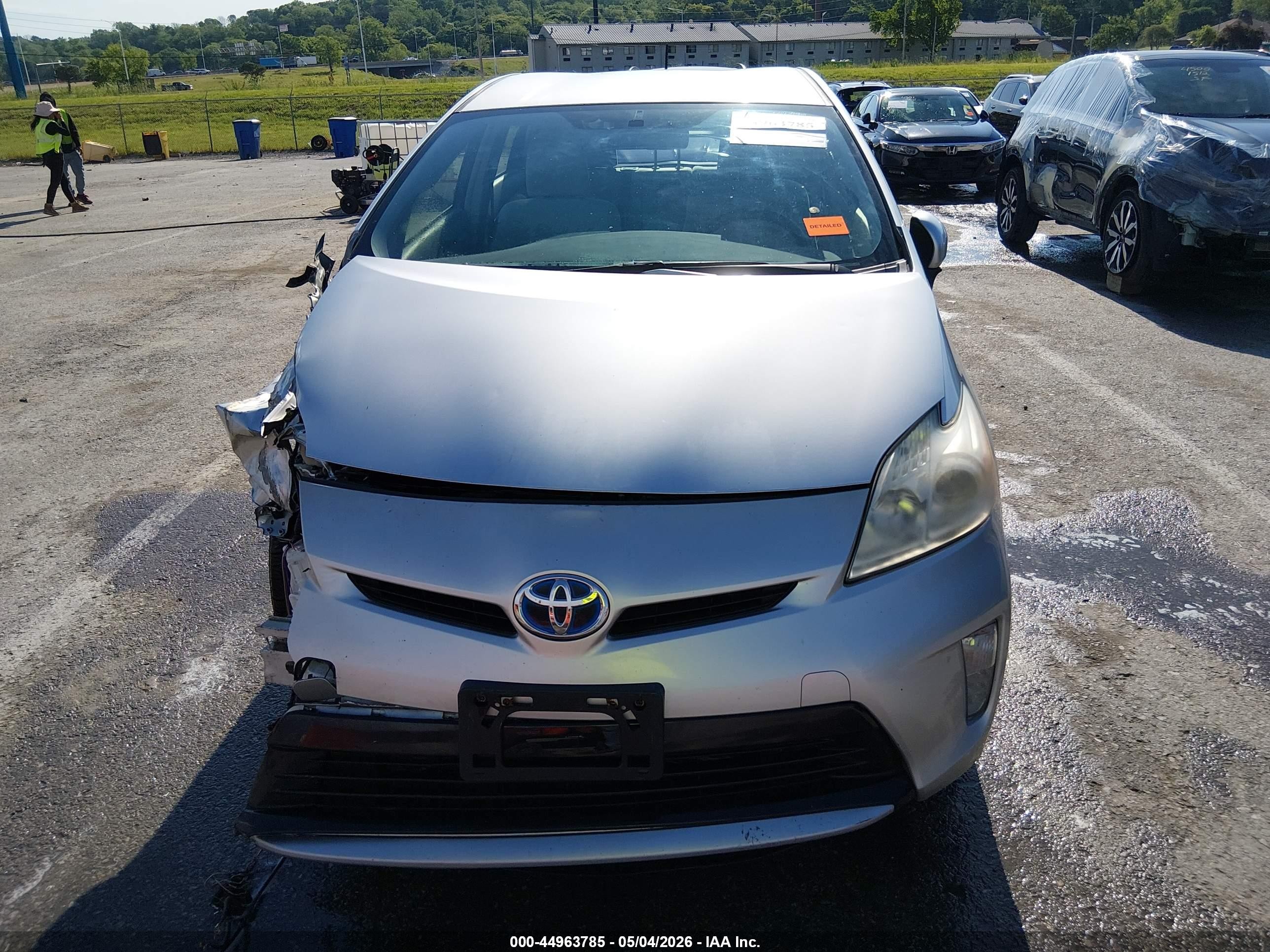 2012 Toyota Prius Three Silver vin: JTDKN3DUXC5454238
