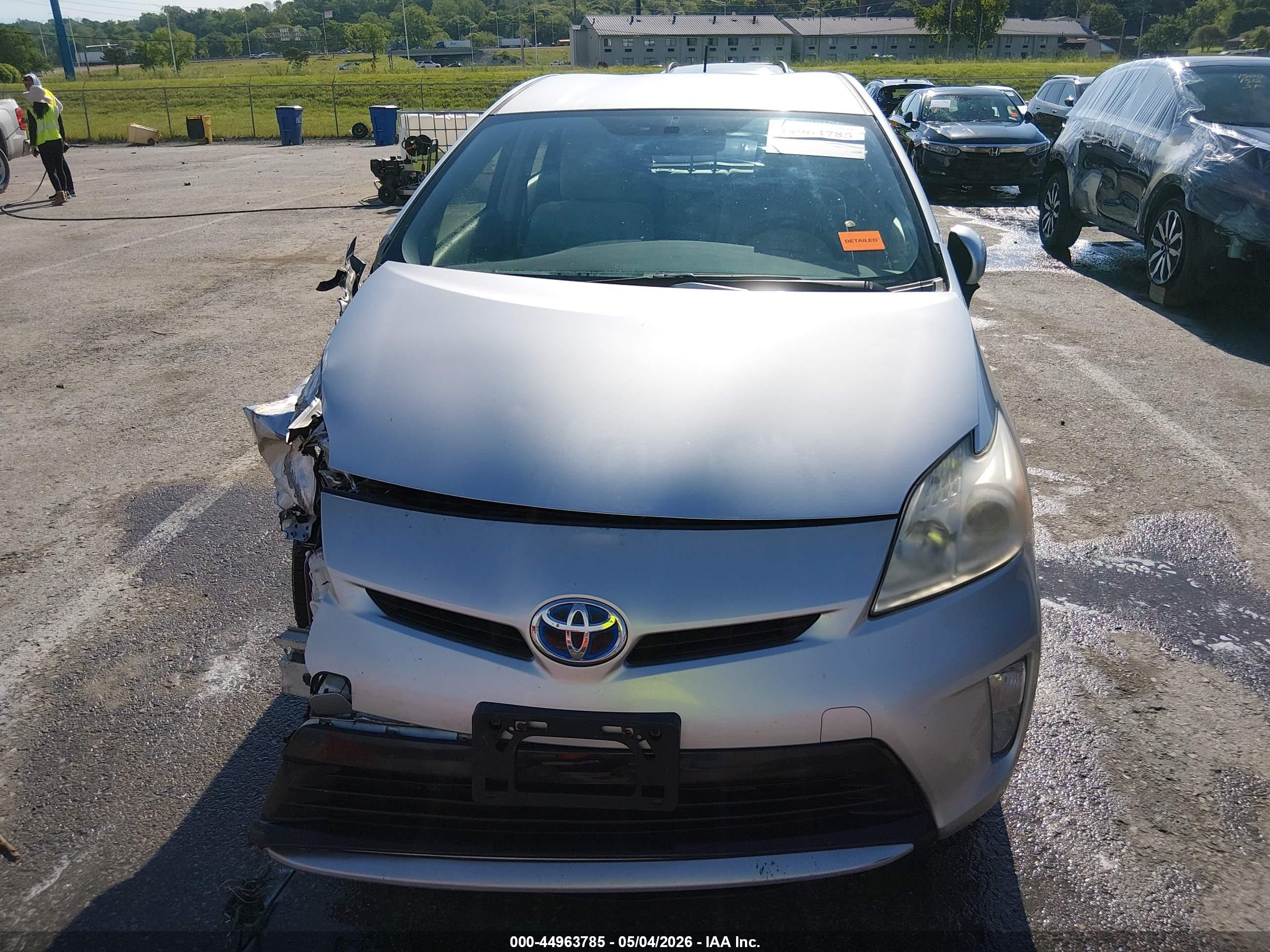 2012 Toyota Prius Three Silver vin: JTDKN3DUXC5454238