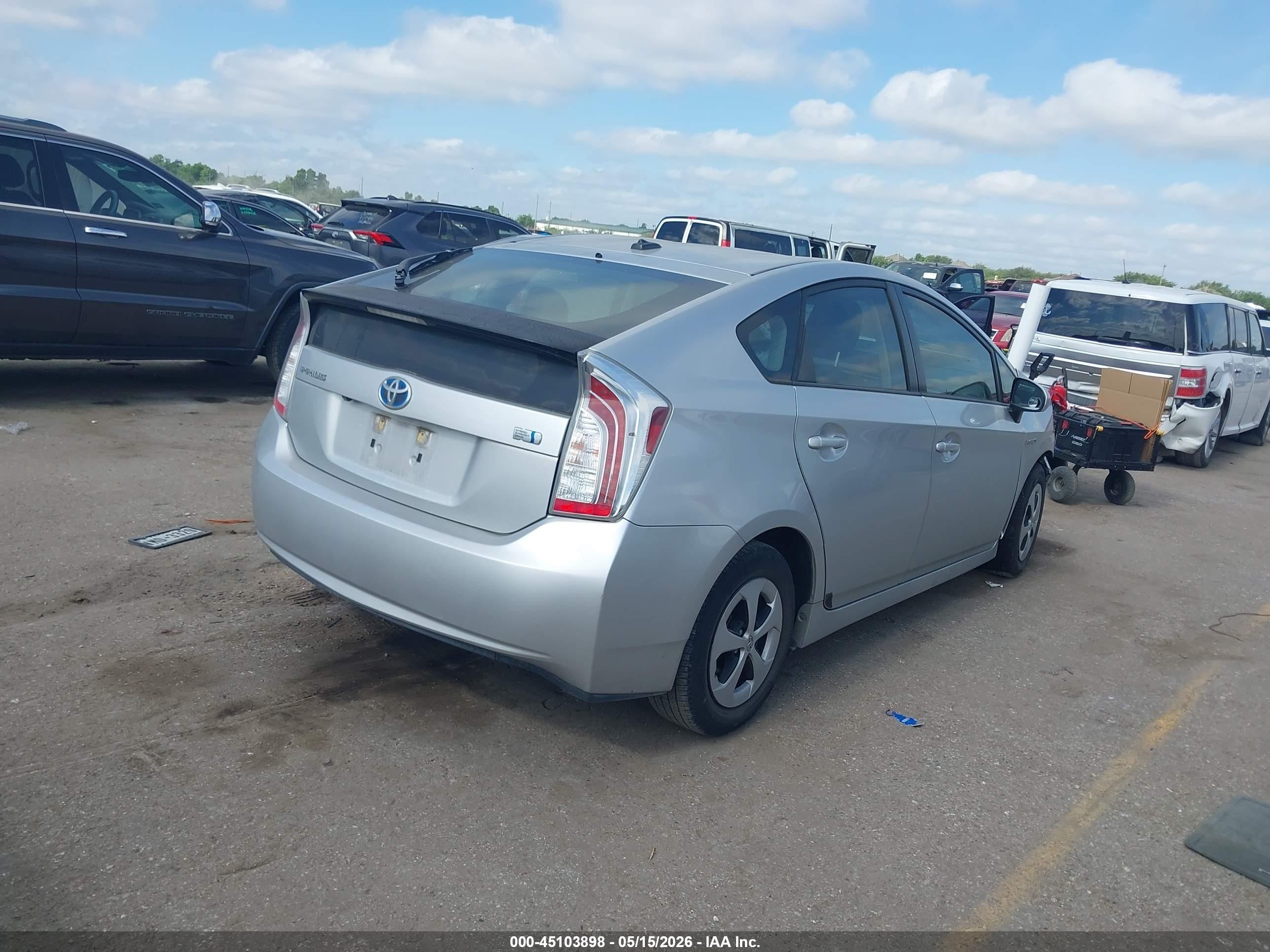 2012 Toyota Prius Four Silver vin: JTDKN3DUXC5457687