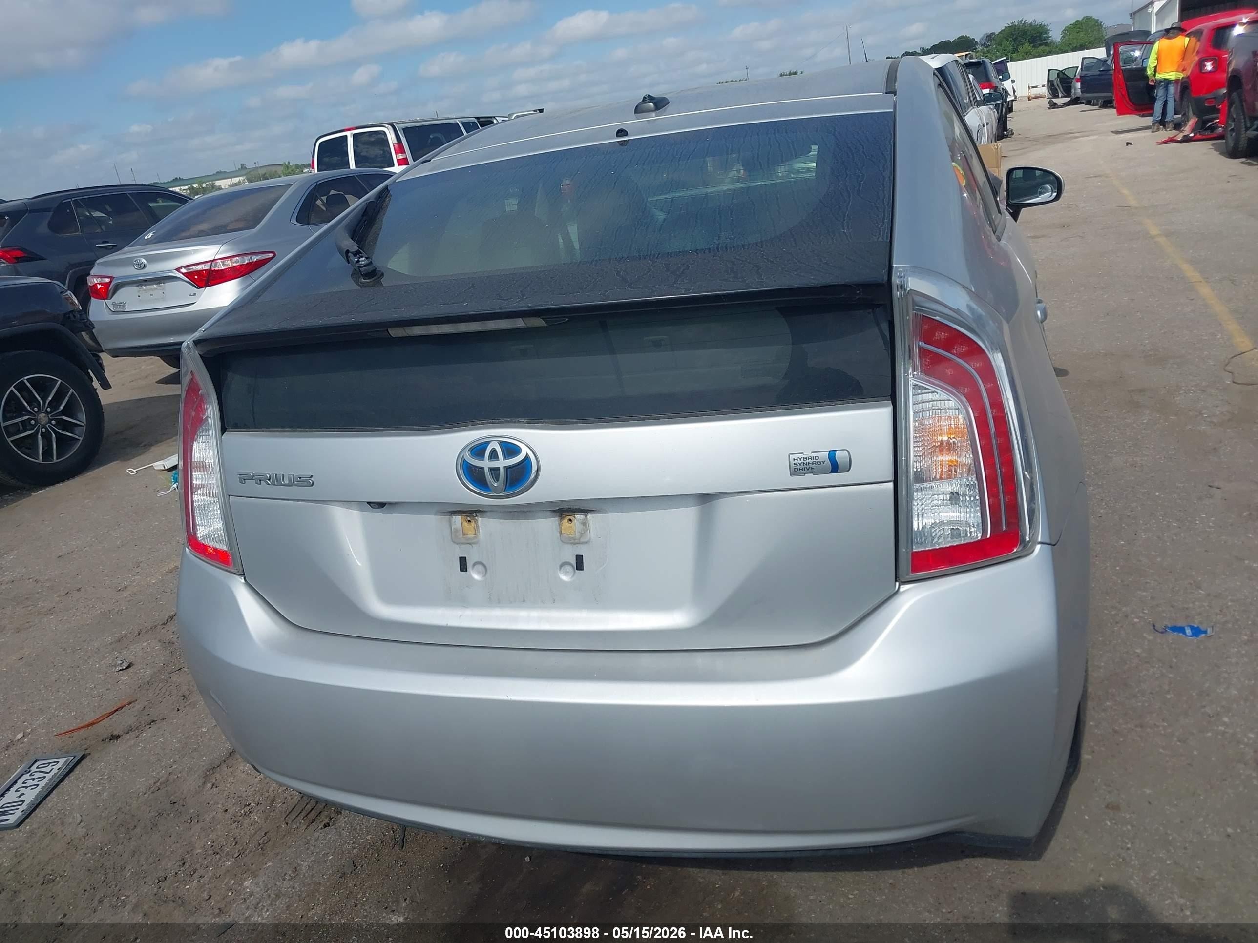 2012 Toyota Prius Four Silver vin: JTDKN3DUXC5457687