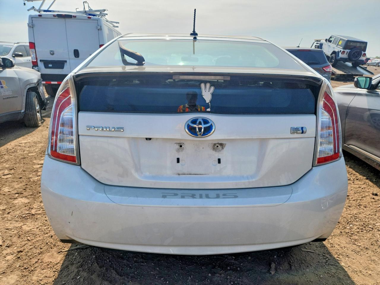 2013 Toyota Prius Three White vin: JTDKN3DUXD0339282