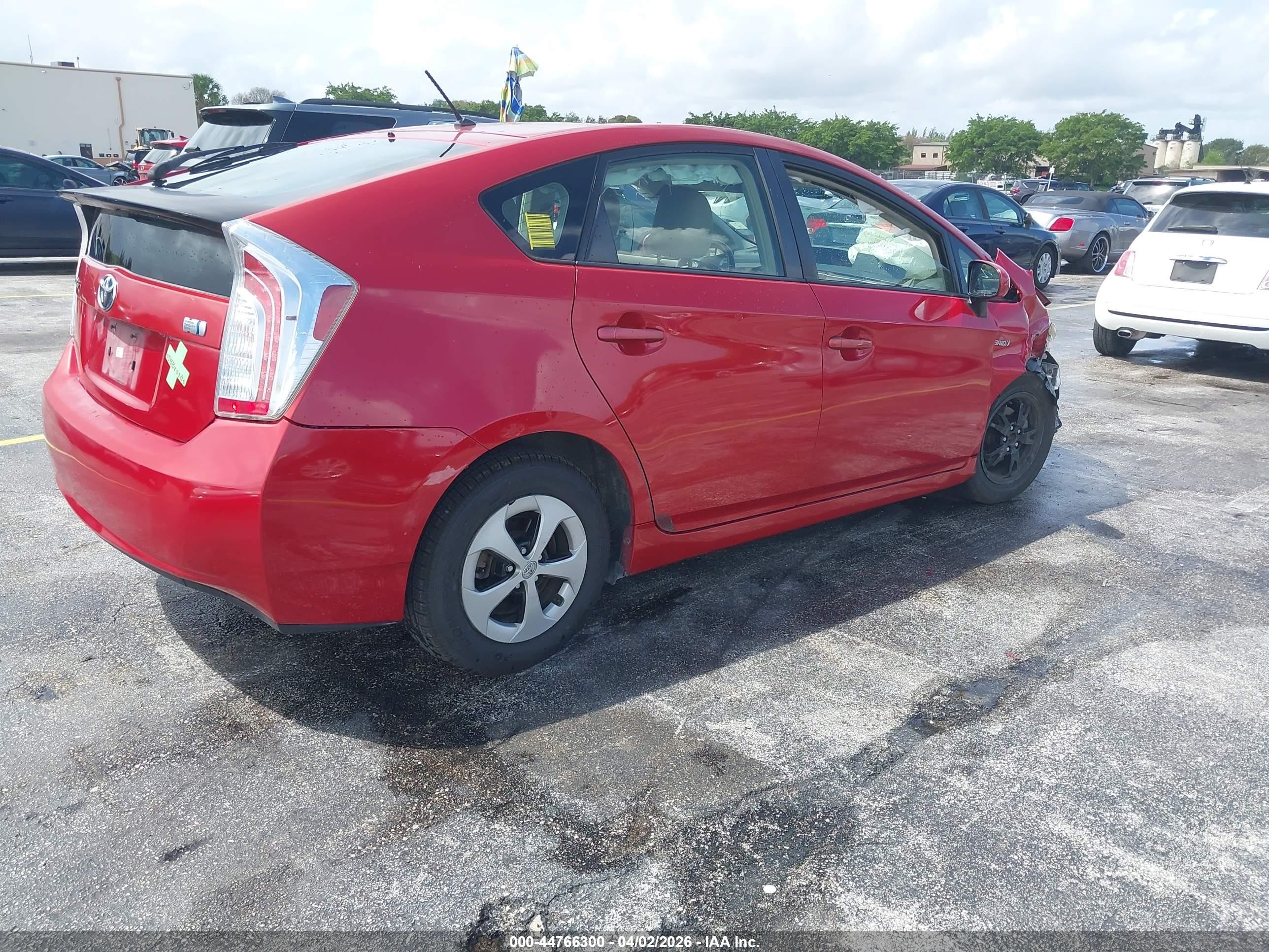 2013 Toyota Prius Two Red vin: JTDKN3DUXD0354476
