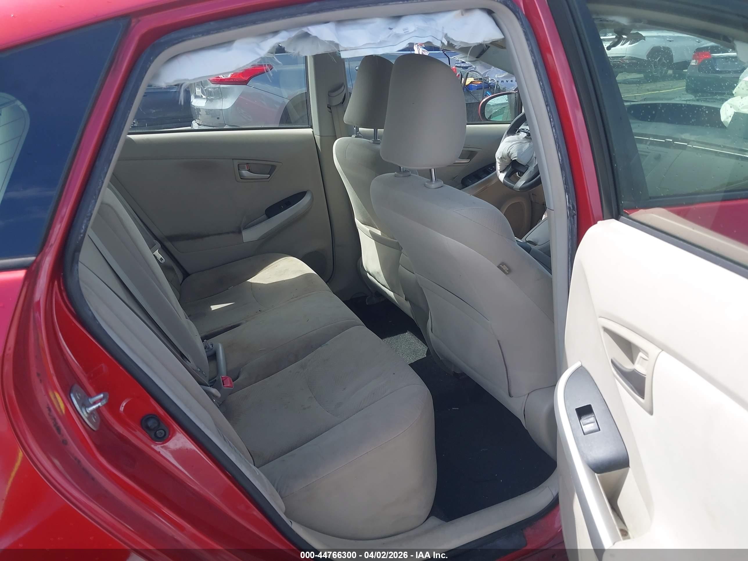 2013 Toyota Prius Two Red vin: JTDKN3DUXD0354476