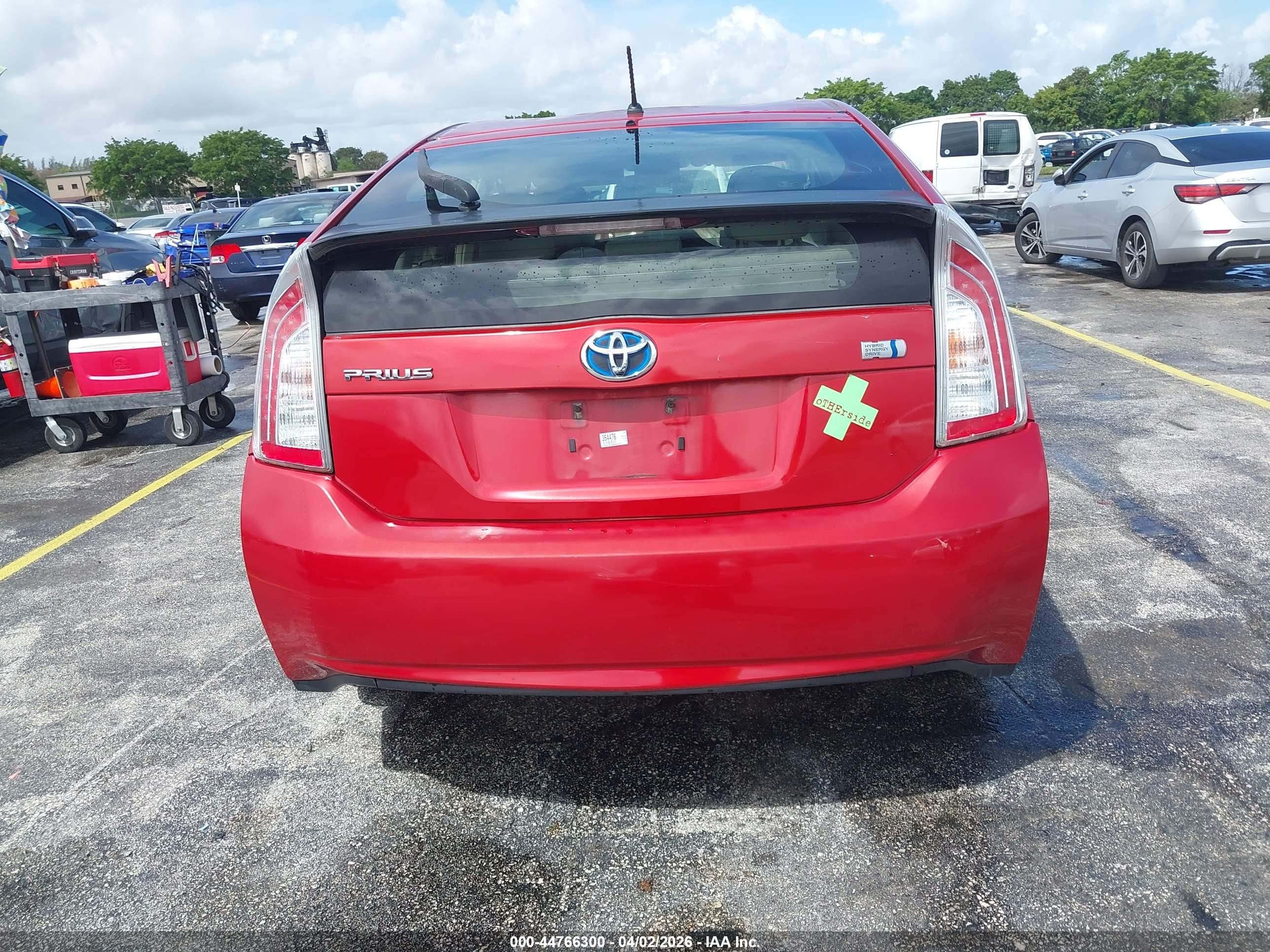2013 Toyota Prius Two Red vin: JTDKN3DUXD0354476