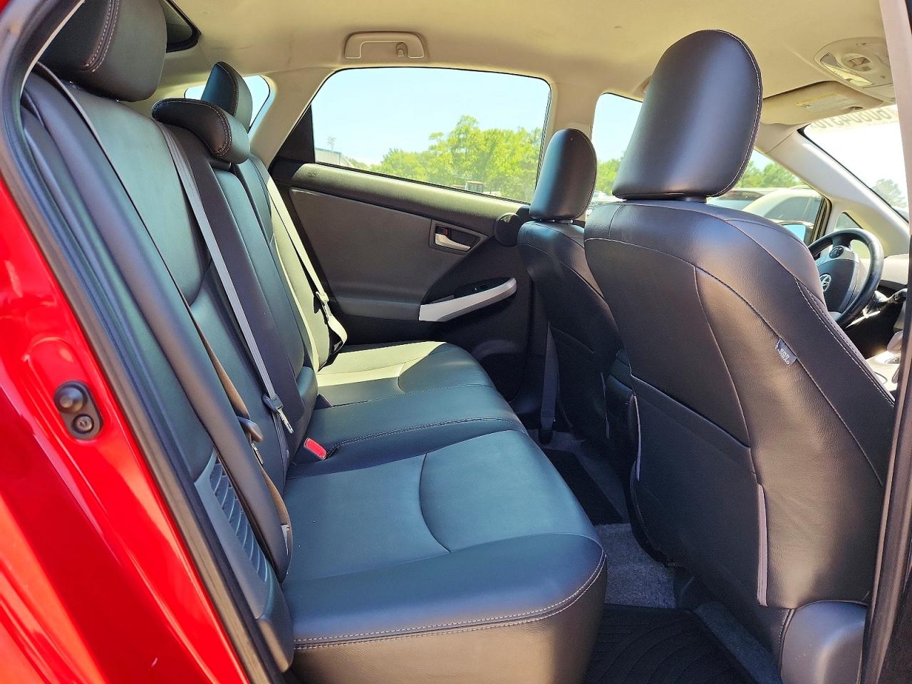 2013 Toyota Prius Four Красный vin: JTDKN3DUXD1618239
