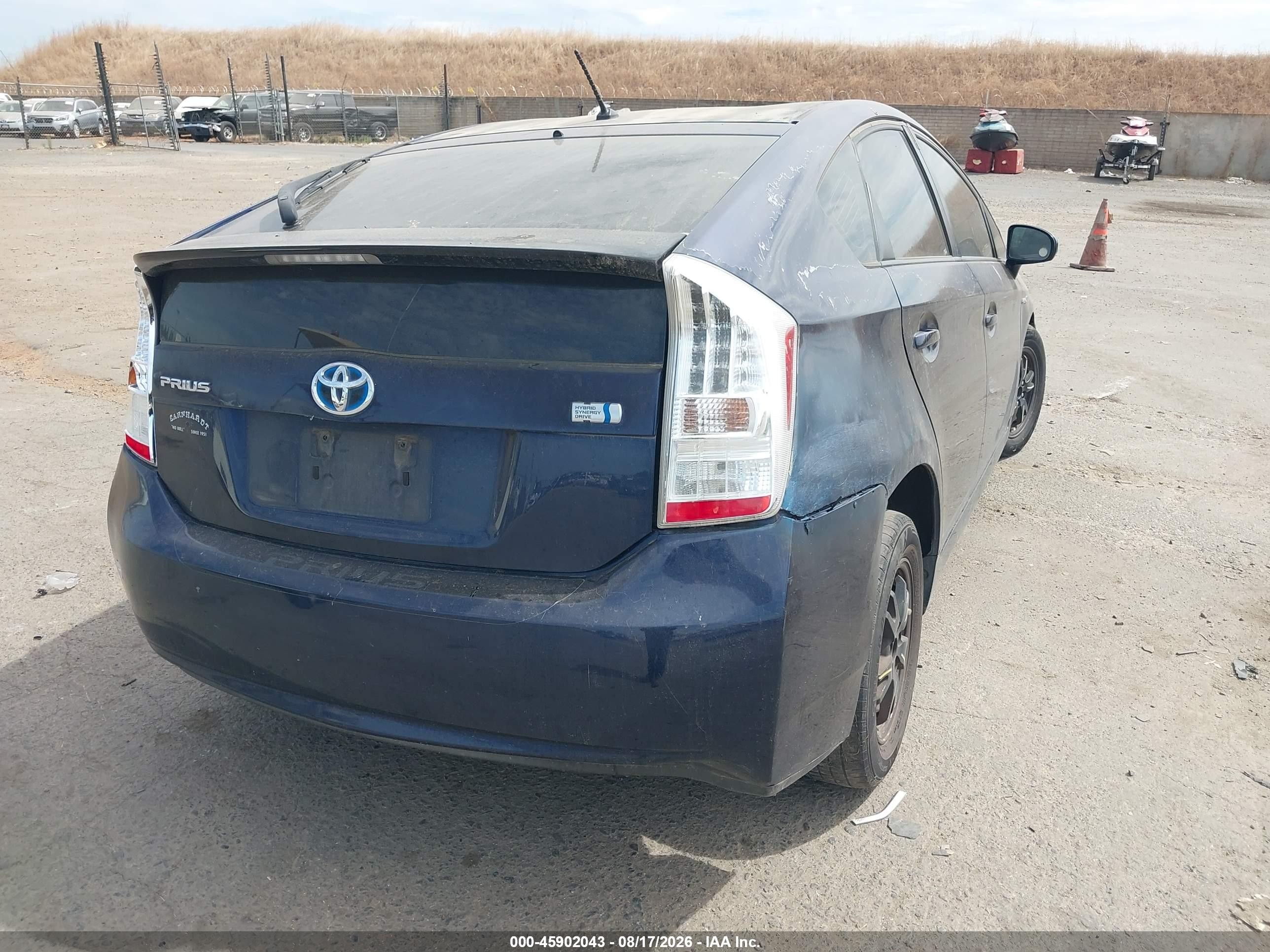 2013 Toyota Prius Two Синий vin: JTDKN3DUXD1633758
