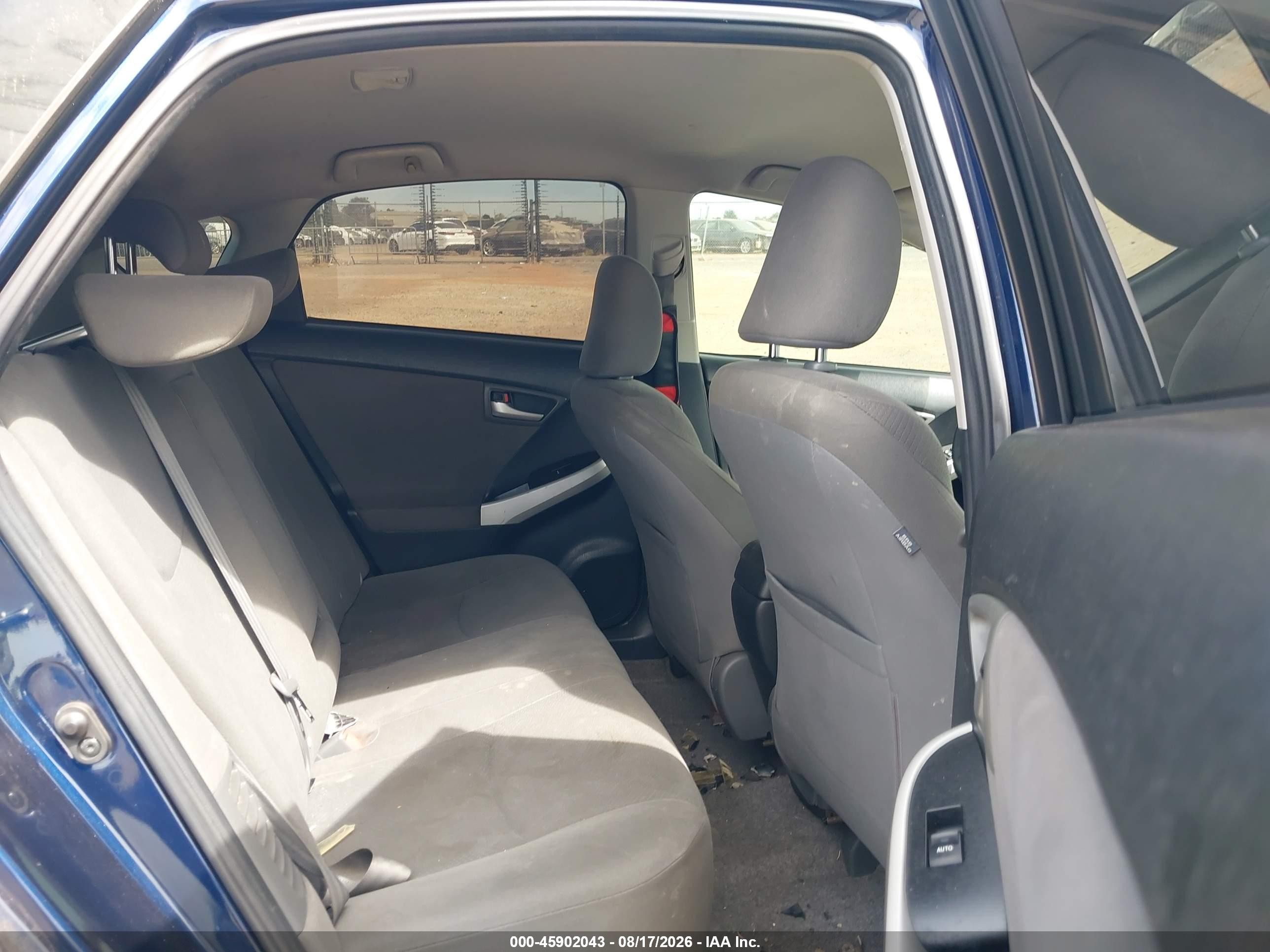 2013 Toyota Prius Two Синий vin: JTDKN3DUXD1633758