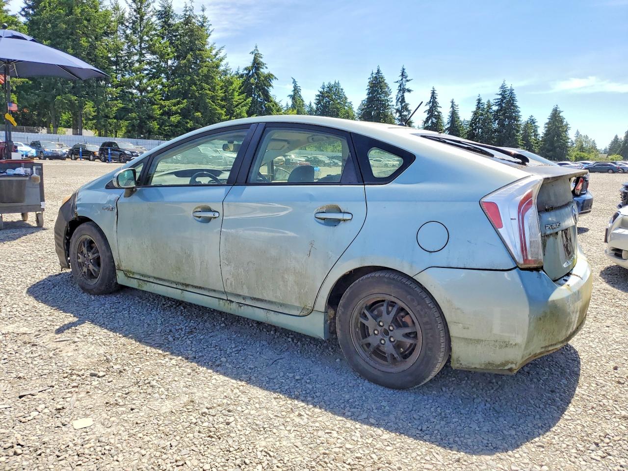 2013 Toyota Prius Two Turquoise vin: JTDKN3DUXD1637017