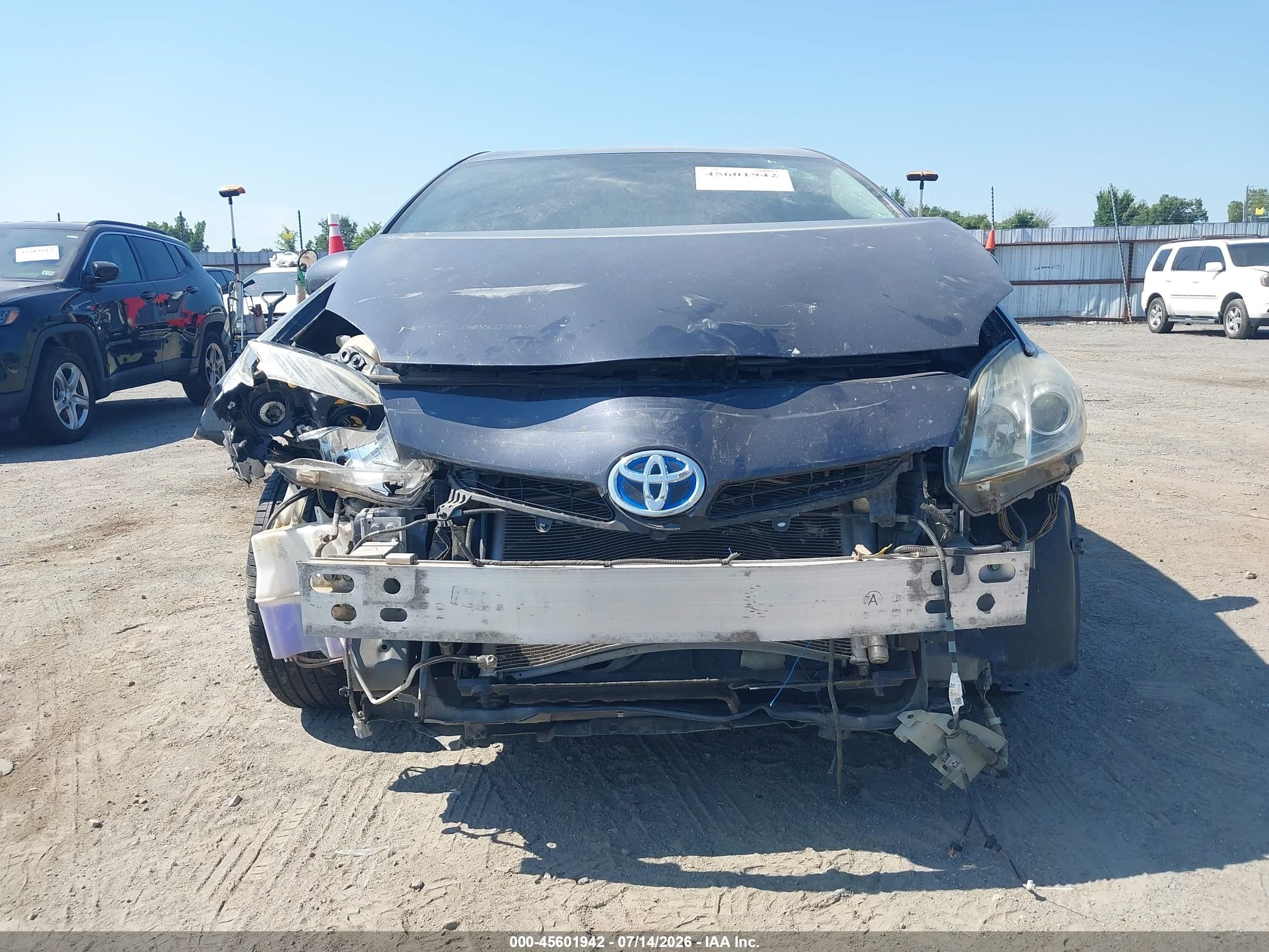 2013 Toyota Prius Three Gray vin: JTDKN3DUXD1651998