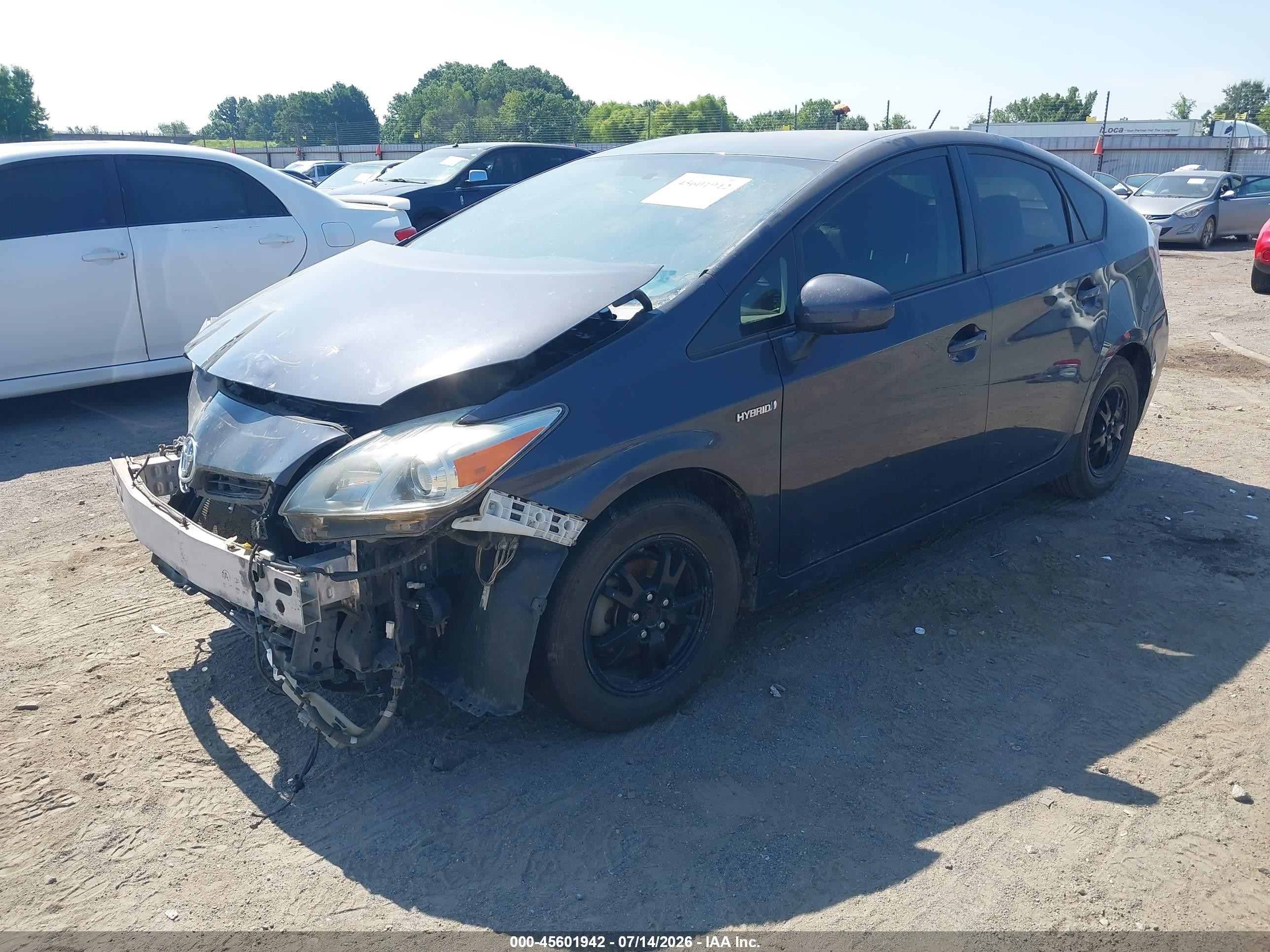 2013 Toyota Prius Three Gray vin: JTDKN3DUXD1651998