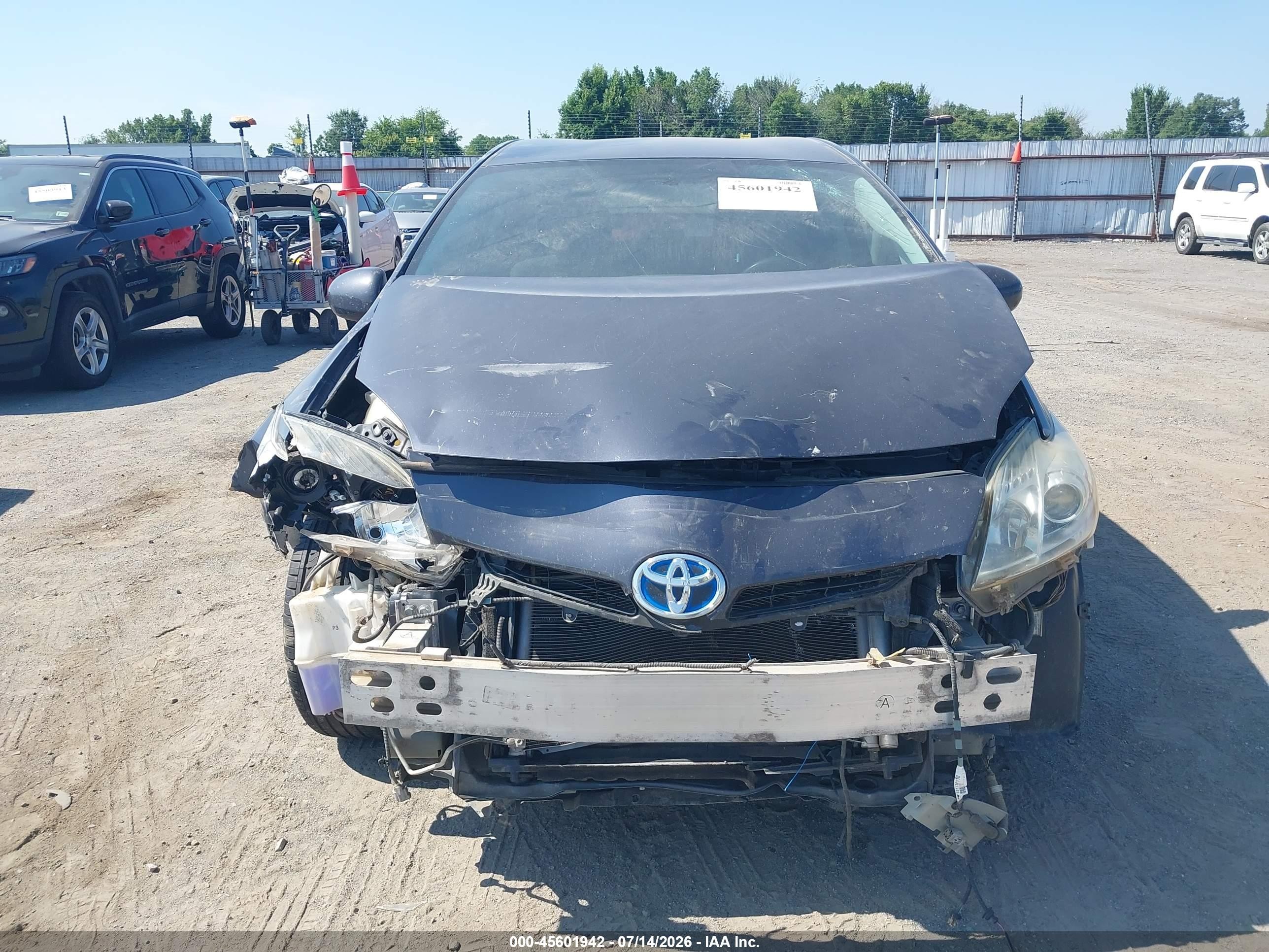 2013 Toyota Prius Three Gray vin: JTDKN3DUXD1651998