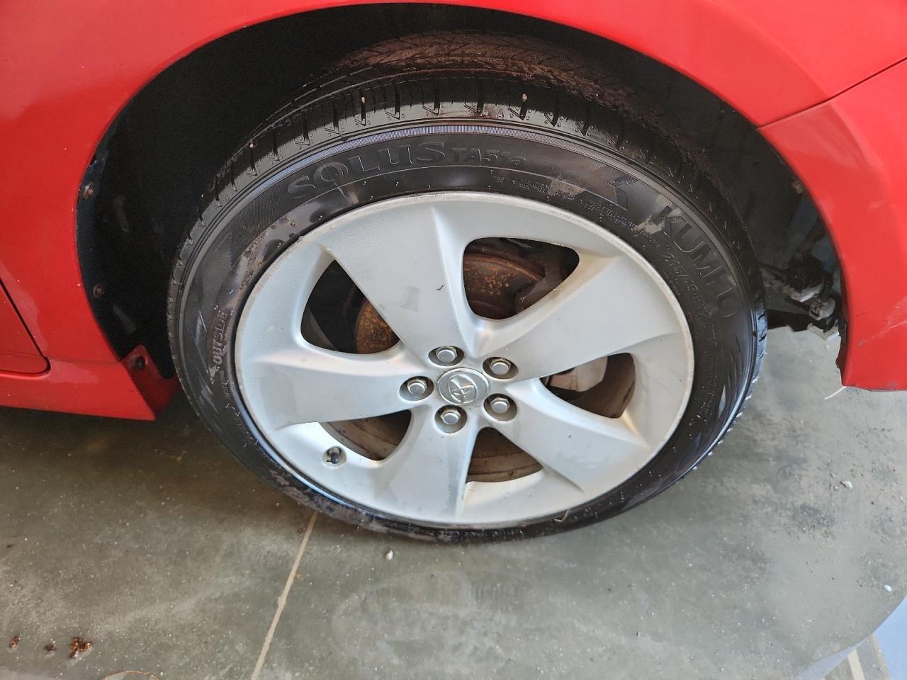 2013 Toyota Prius Five Темно-бордовый vin: JTDKN3DUXD1675699 Damage: Right Front Wheel, Curb Rash, 6 To 7 Inches