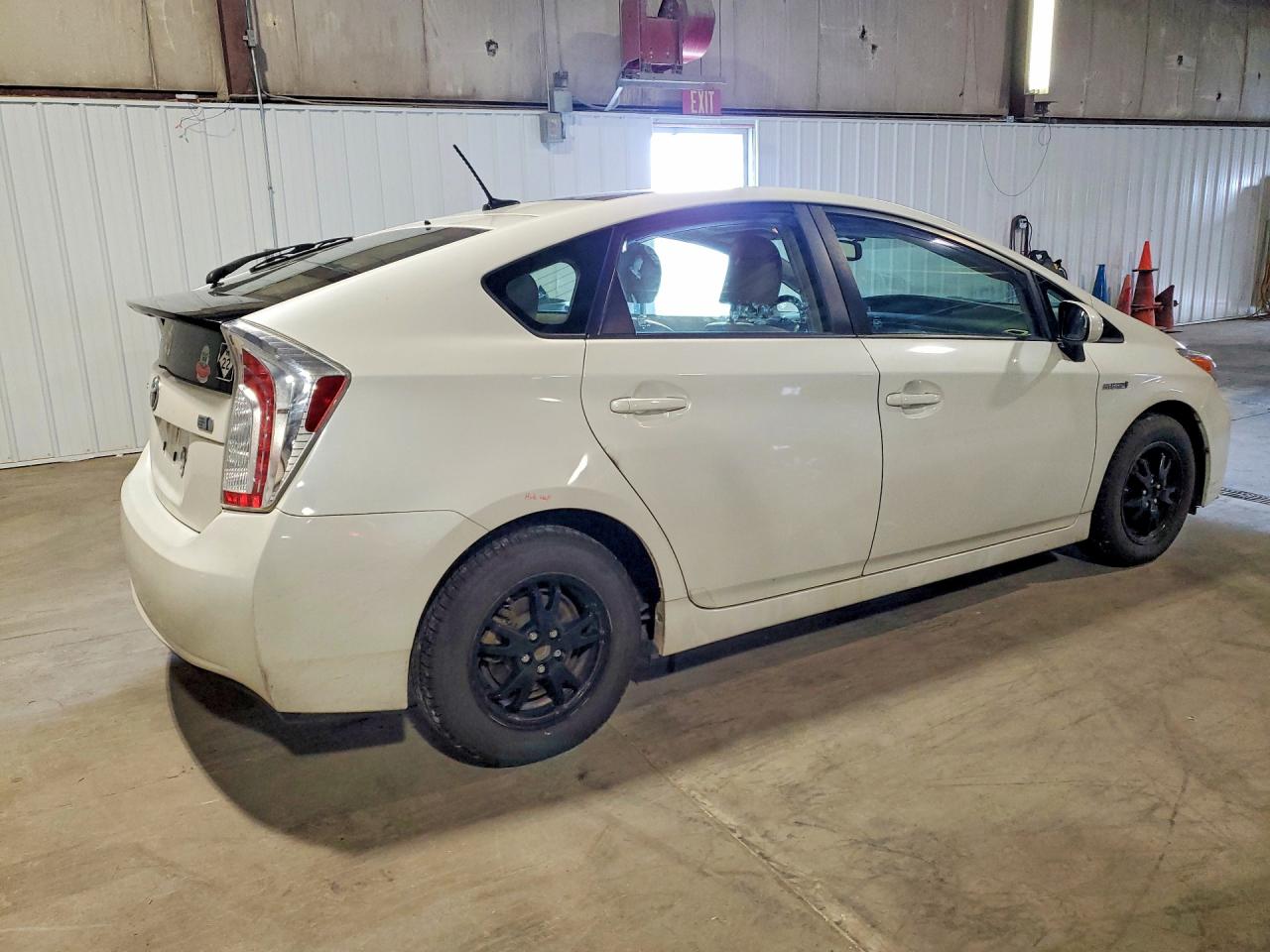 2013 Toyota Prius Four White vin: JTDKN3DUXD1685567