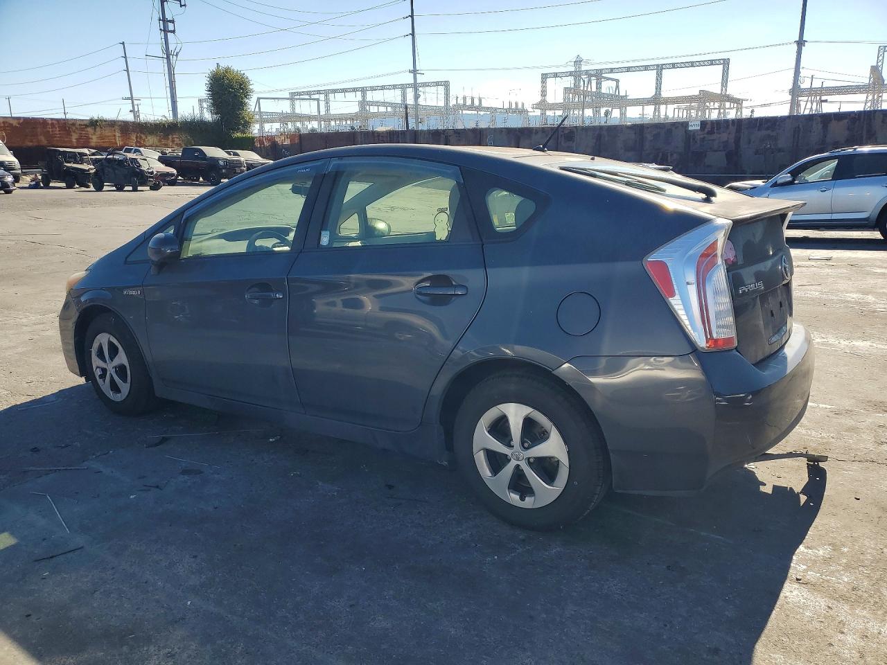 2013 Toyota Prius Two Gray vin: JTDKN3DUXD1691031