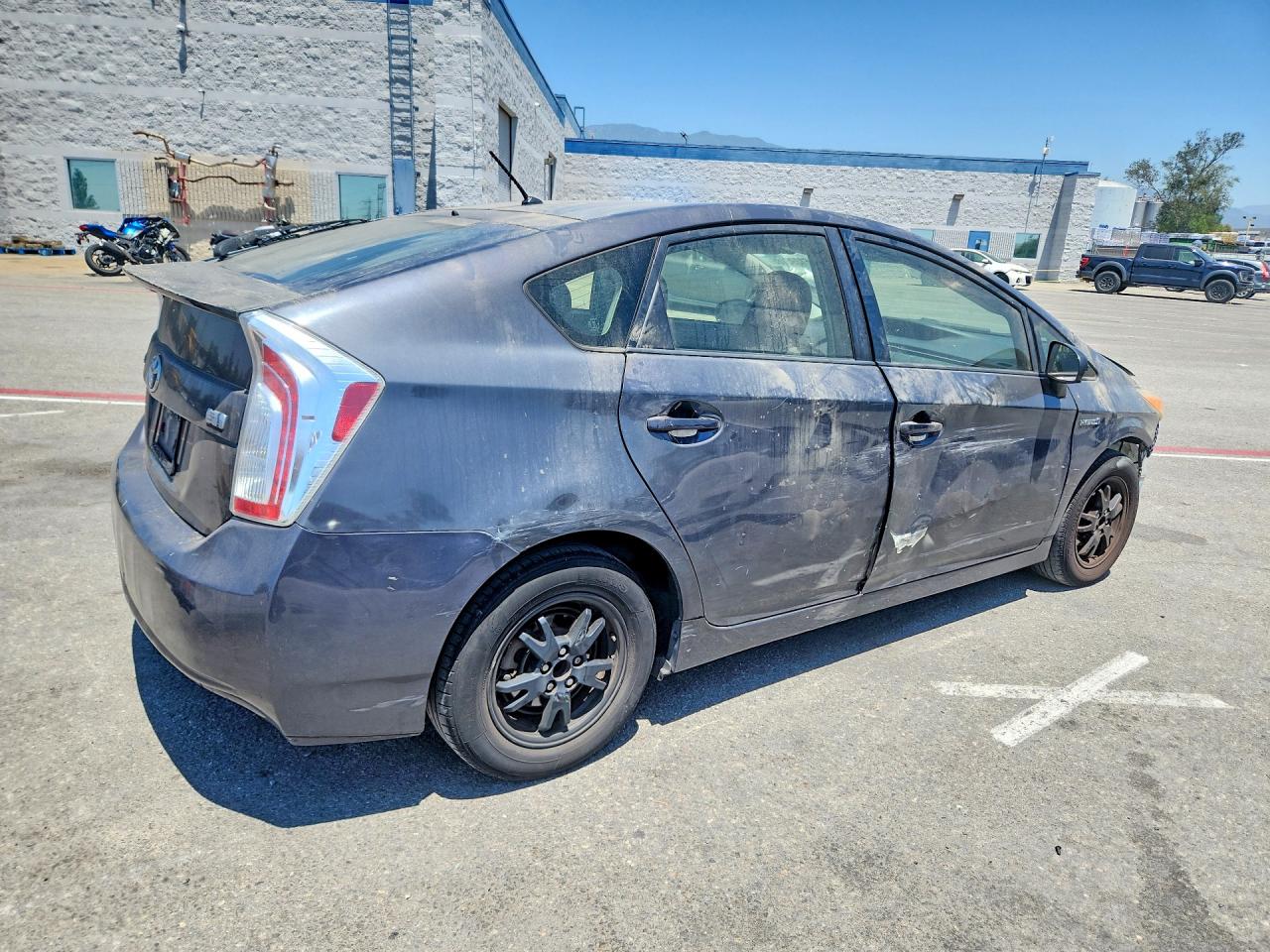 2013 Toyota Prius Two Charcoal vin: JTDKN3DUXD1702318
