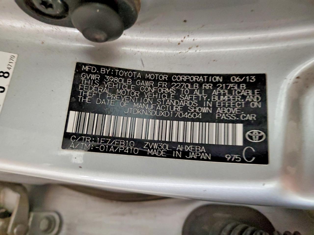 2013 Toyota Prius Two Silver vin: JTDKN3DUXD1704604