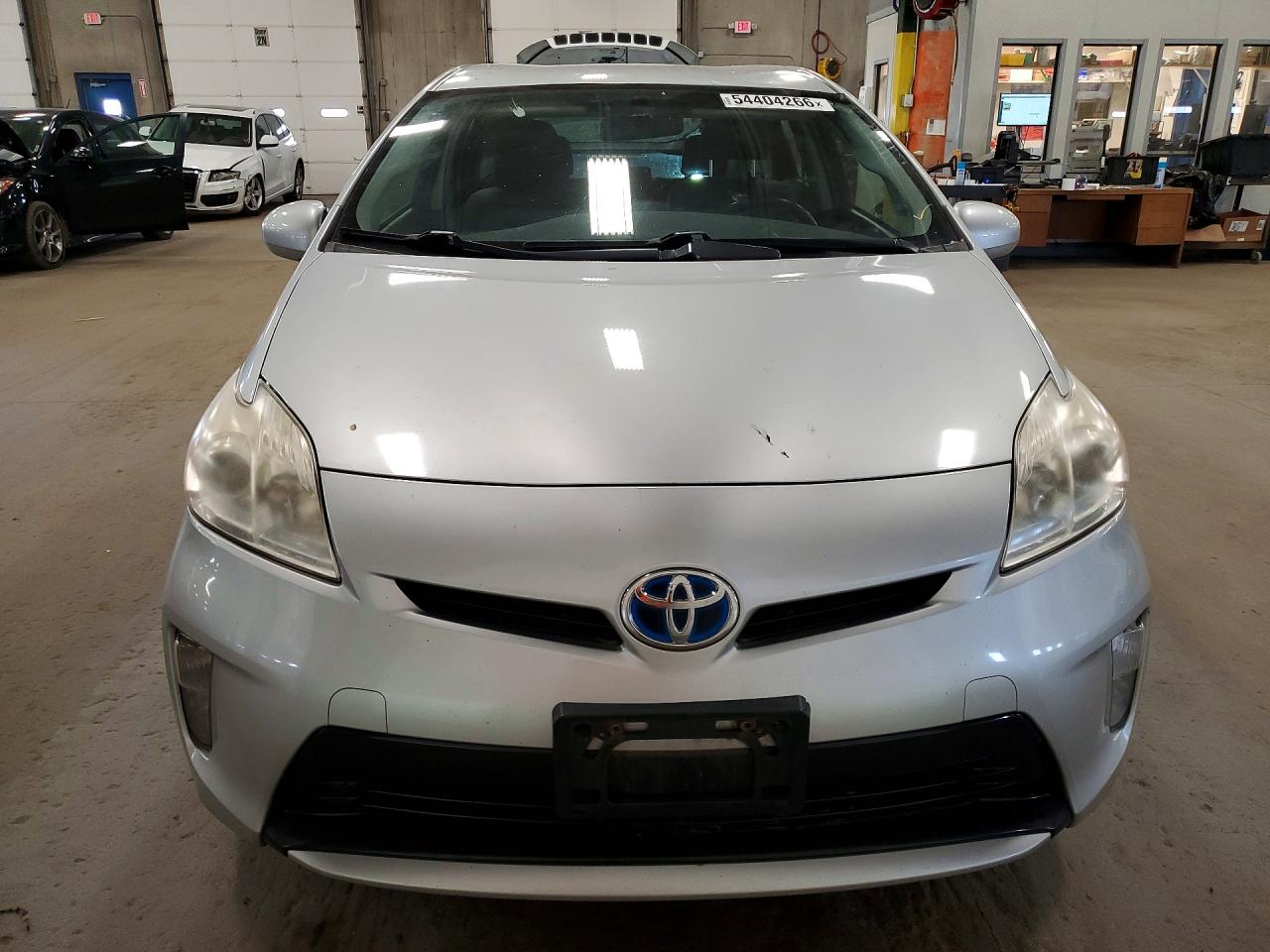 2013 Toyota Prius Two Silver vin: JTDKN3DUXD1704604