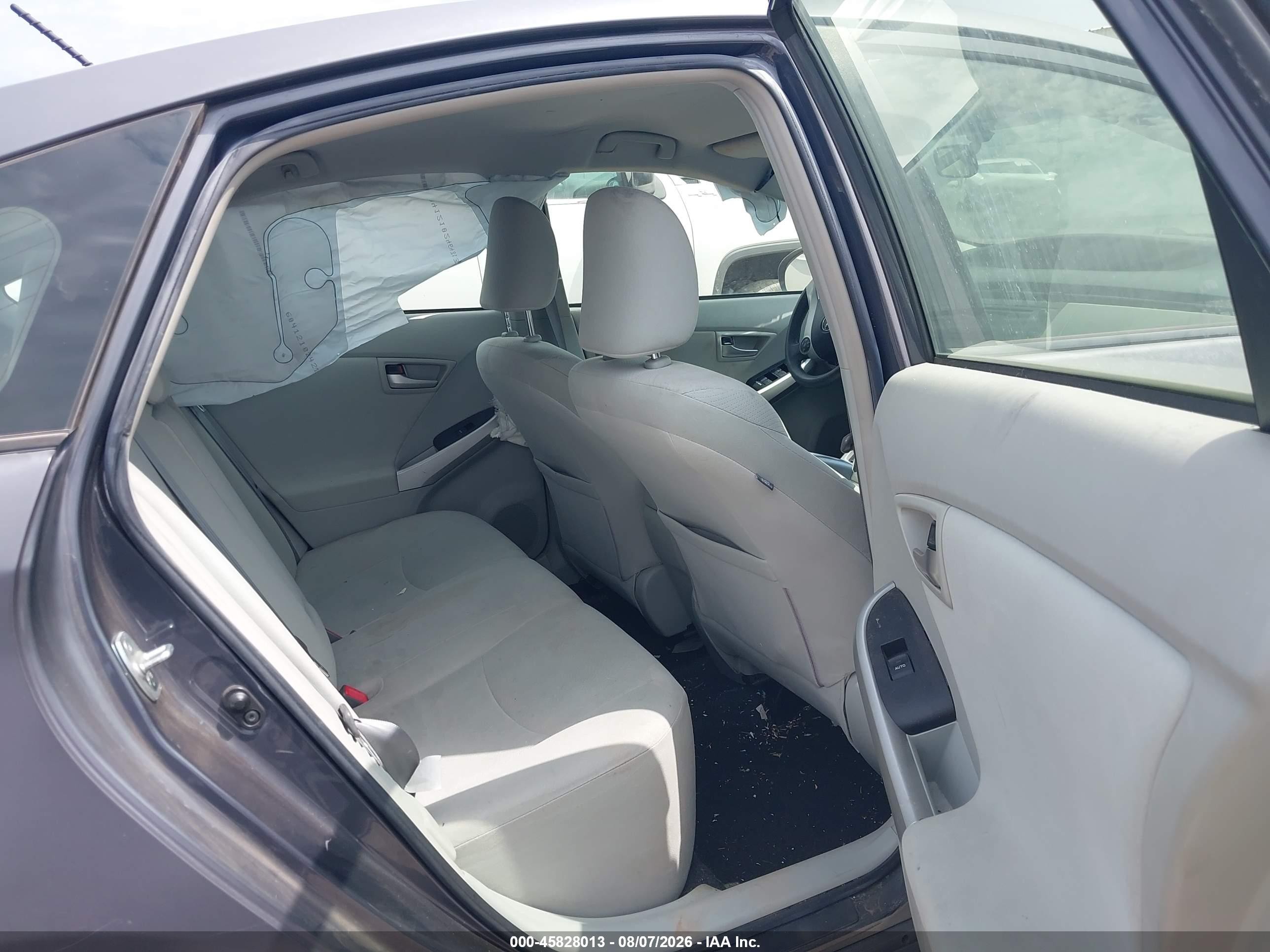 2013 Toyota Prius Two Gray vin: JTDKN3DUXD1707986