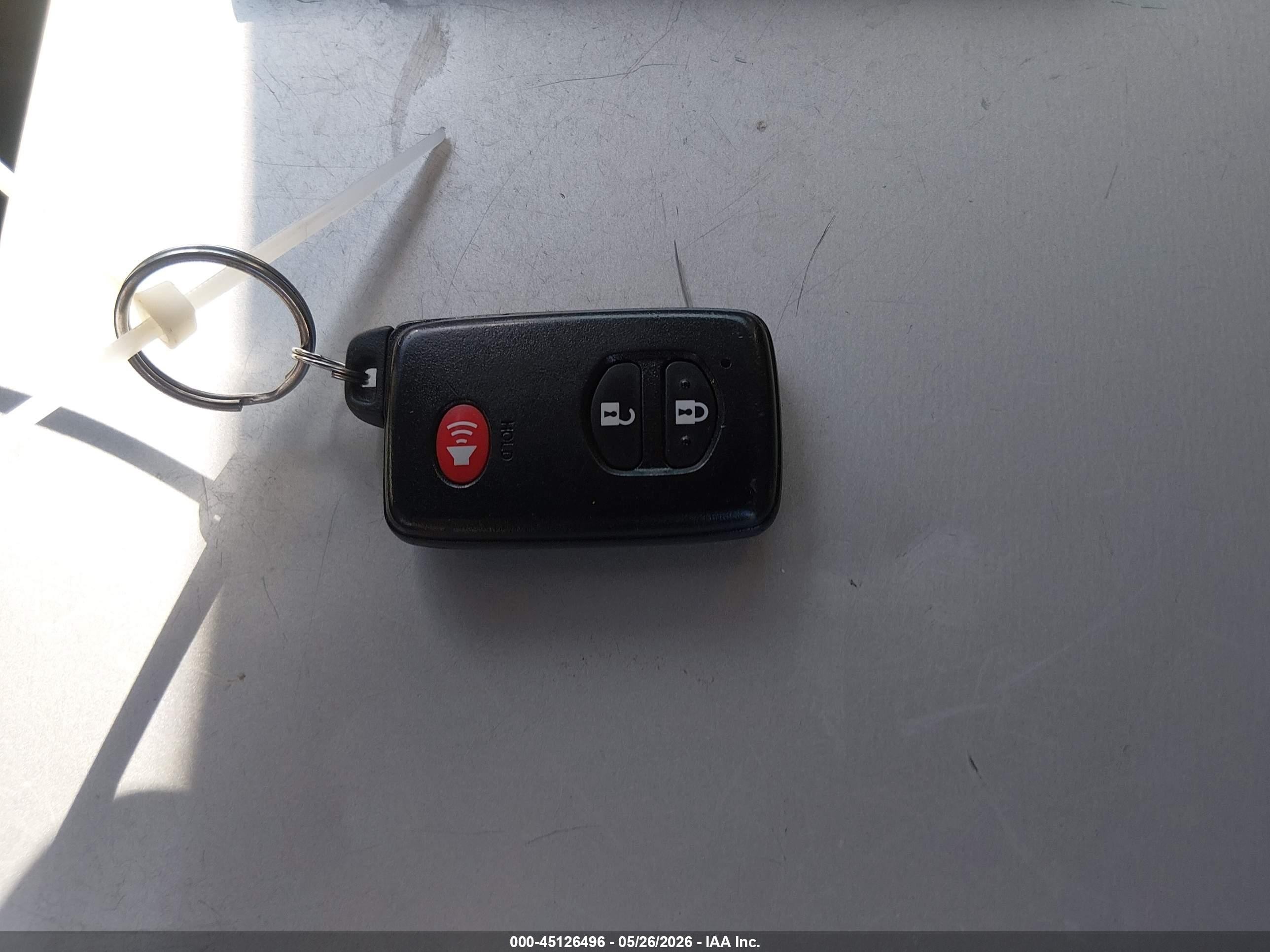 2013 Toyota Prius Three Red vin: JTDKN3DUXD1731544