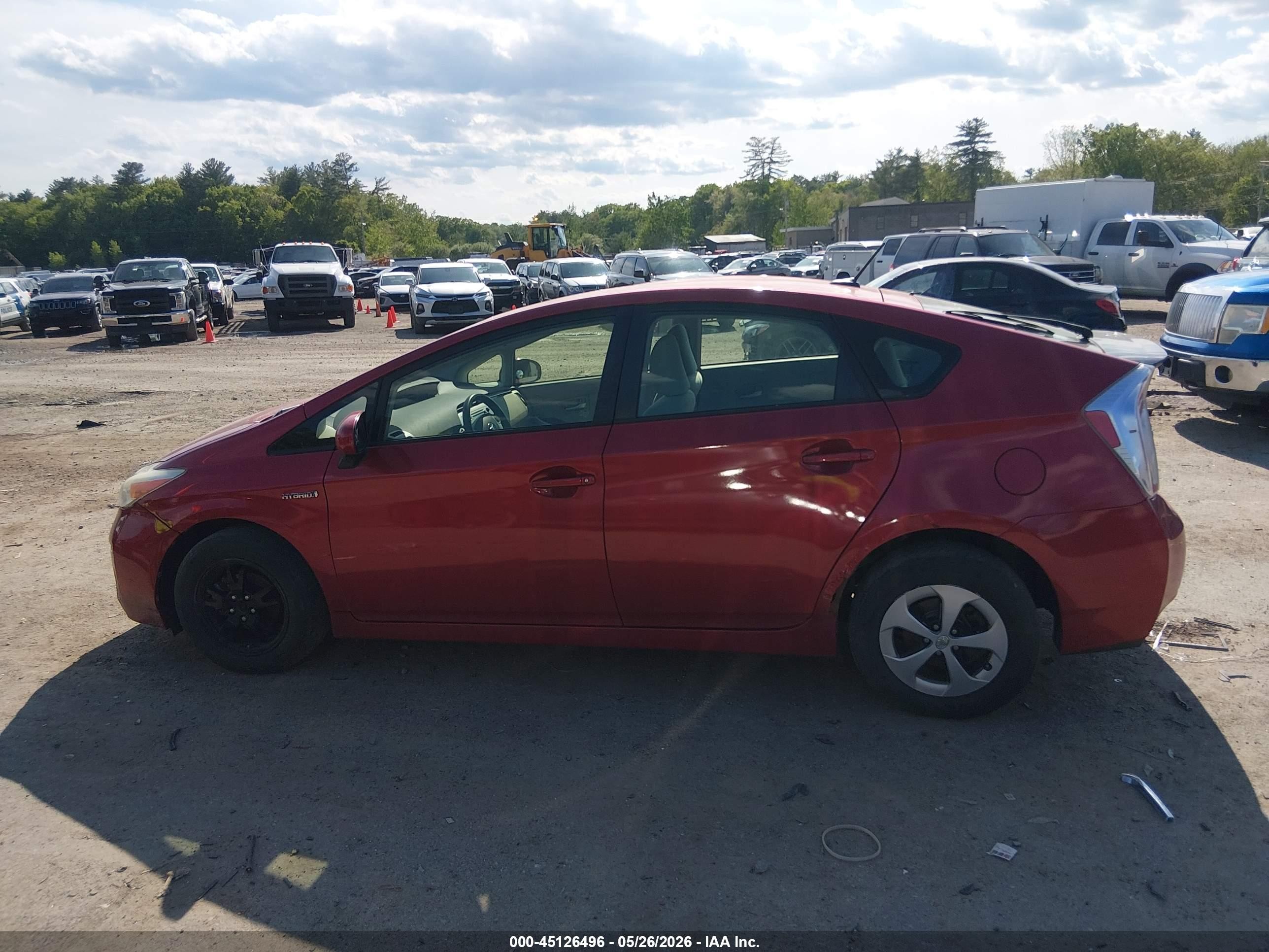 2013 Toyota Prius Three Red vin: JTDKN3DUXD1731544