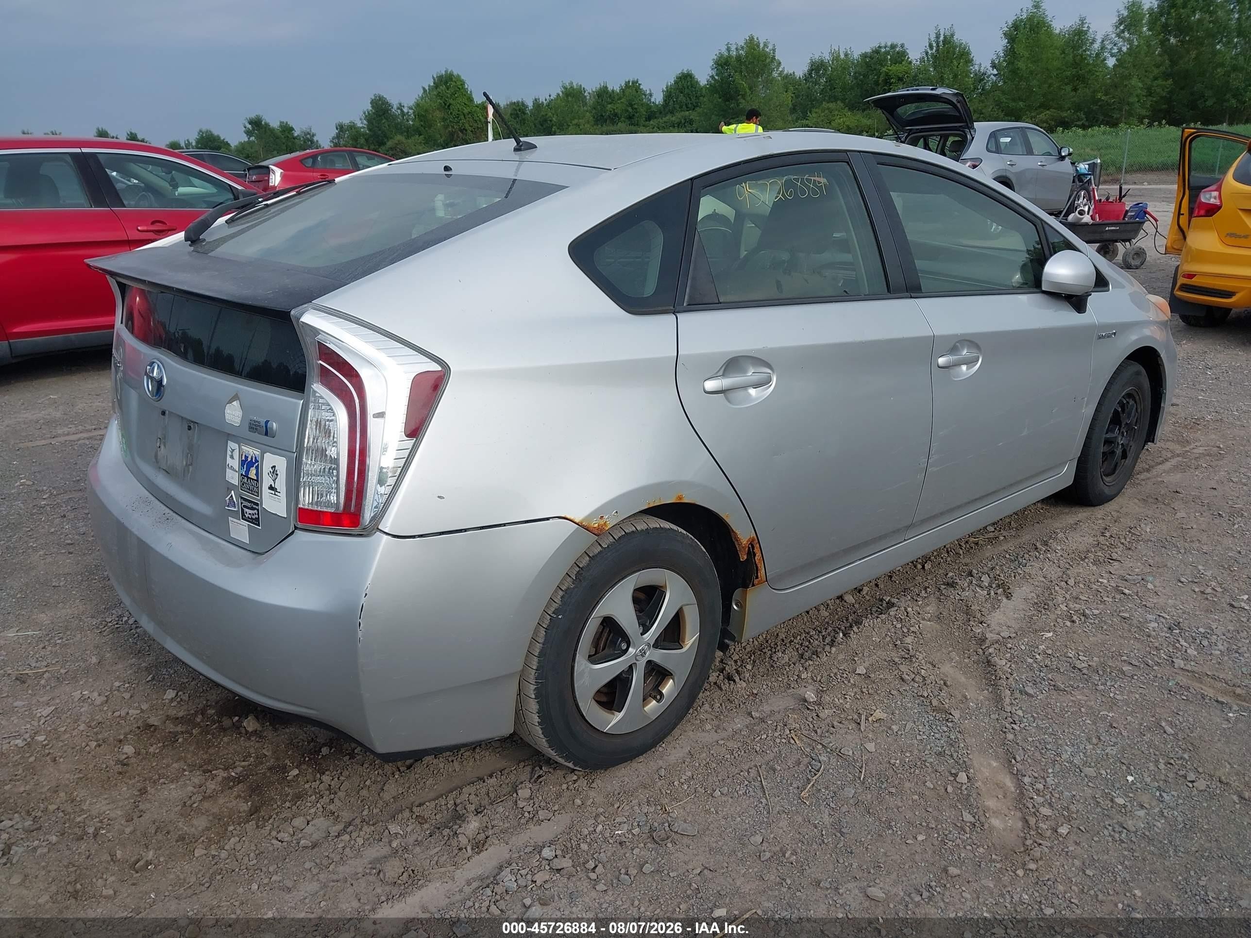 2013 Toyota Prius Two Silver vin: JTDKN3DUXD5546418