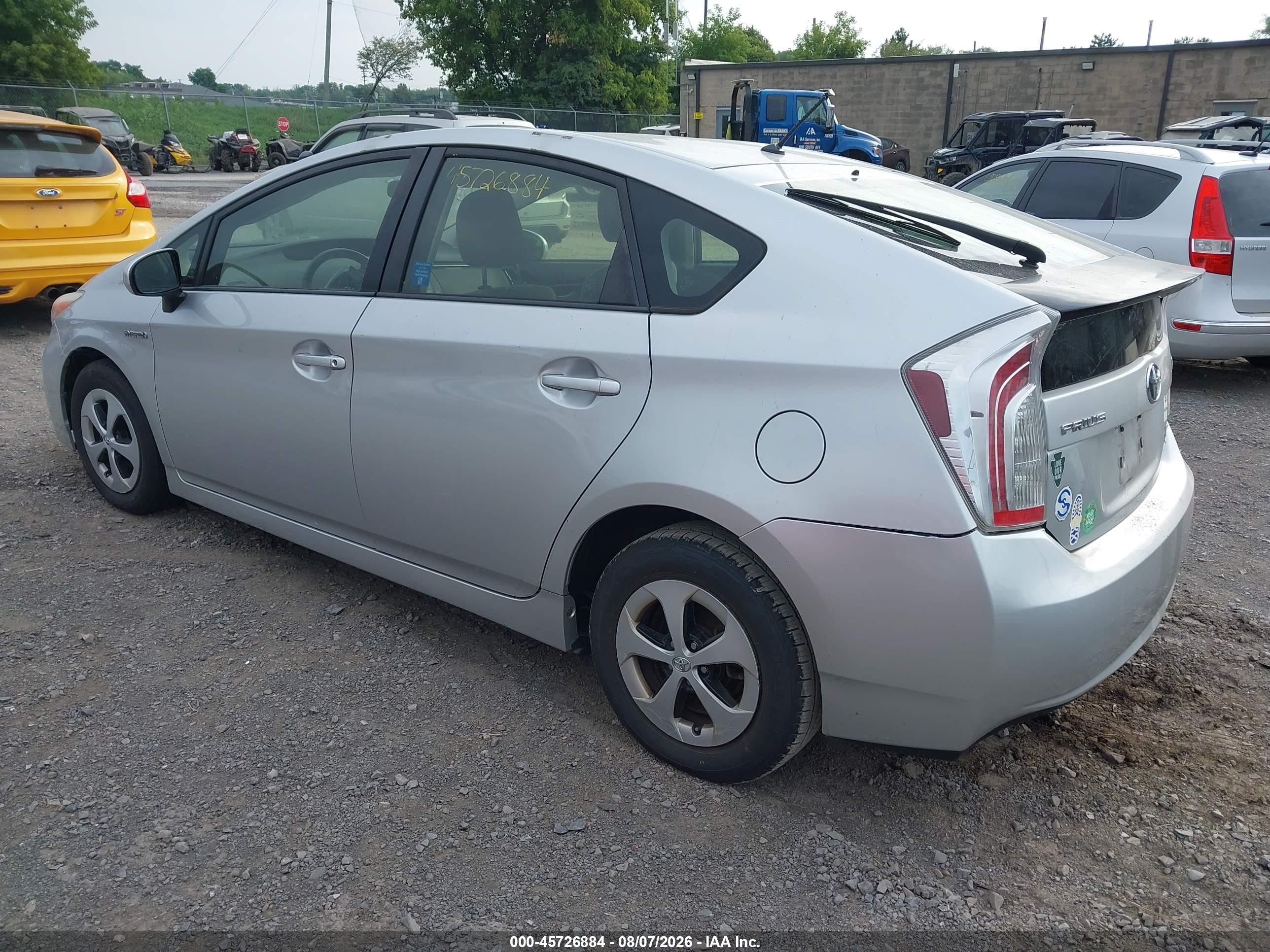 2013 Toyota Prius Two Silver vin: JTDKN3DUXD5546418