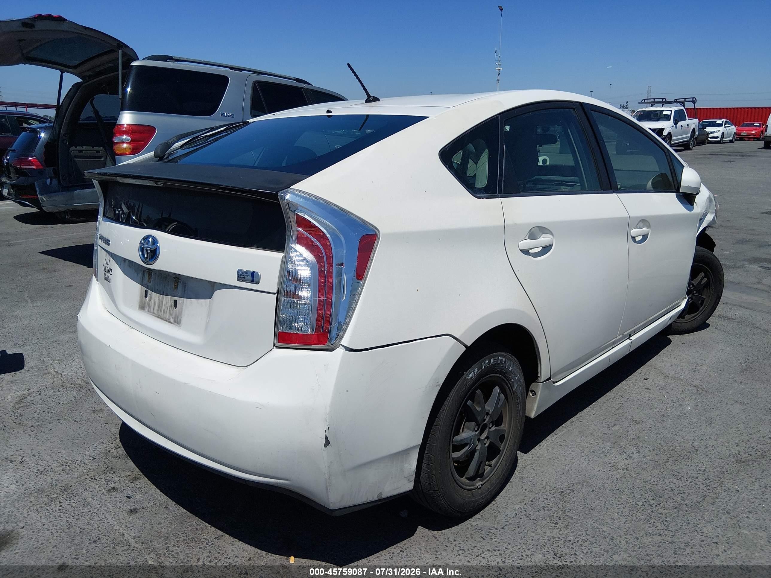 2013 Toyota Prius Two White vin: JTDKN3DUXD5547147