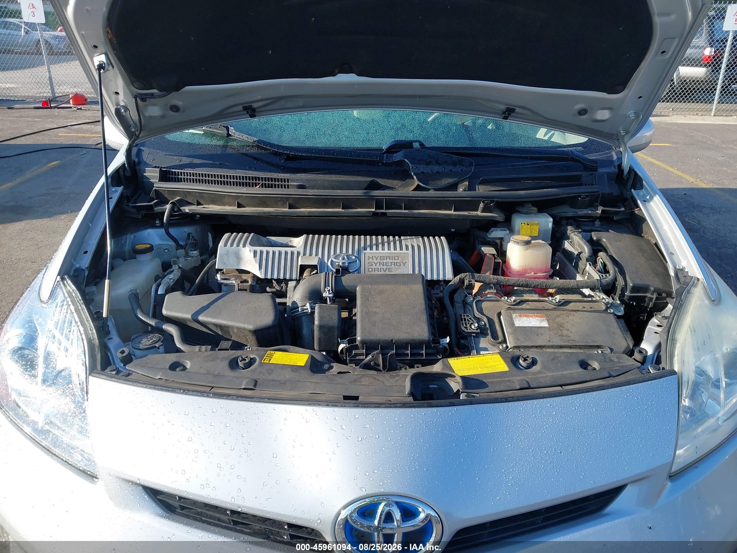 2013 Toyota Prius Three Silver vin: JTDKN3DUXD5551036