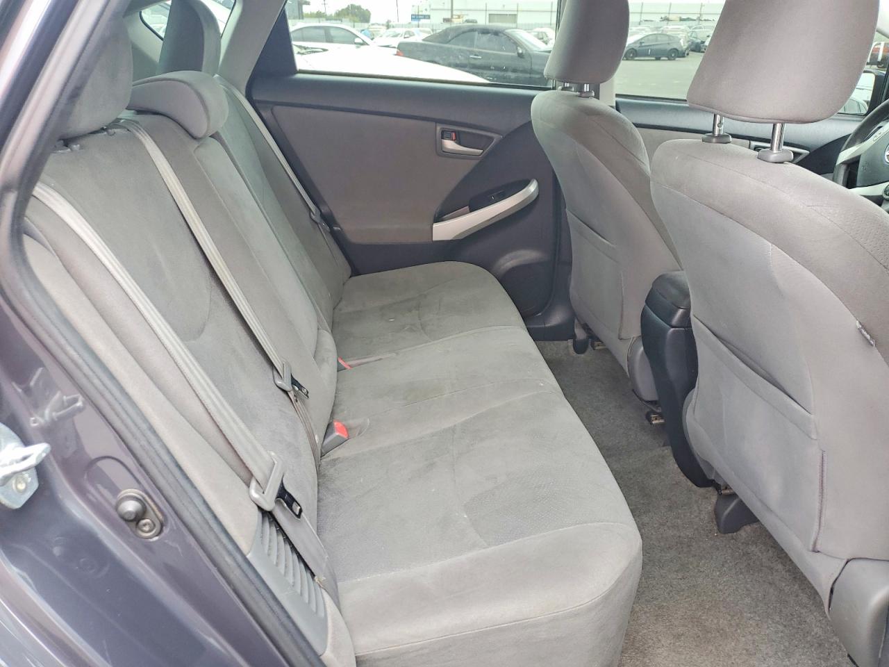 2013 Toyota Prius Two Gray vin: JTDKN3DUXD5551957