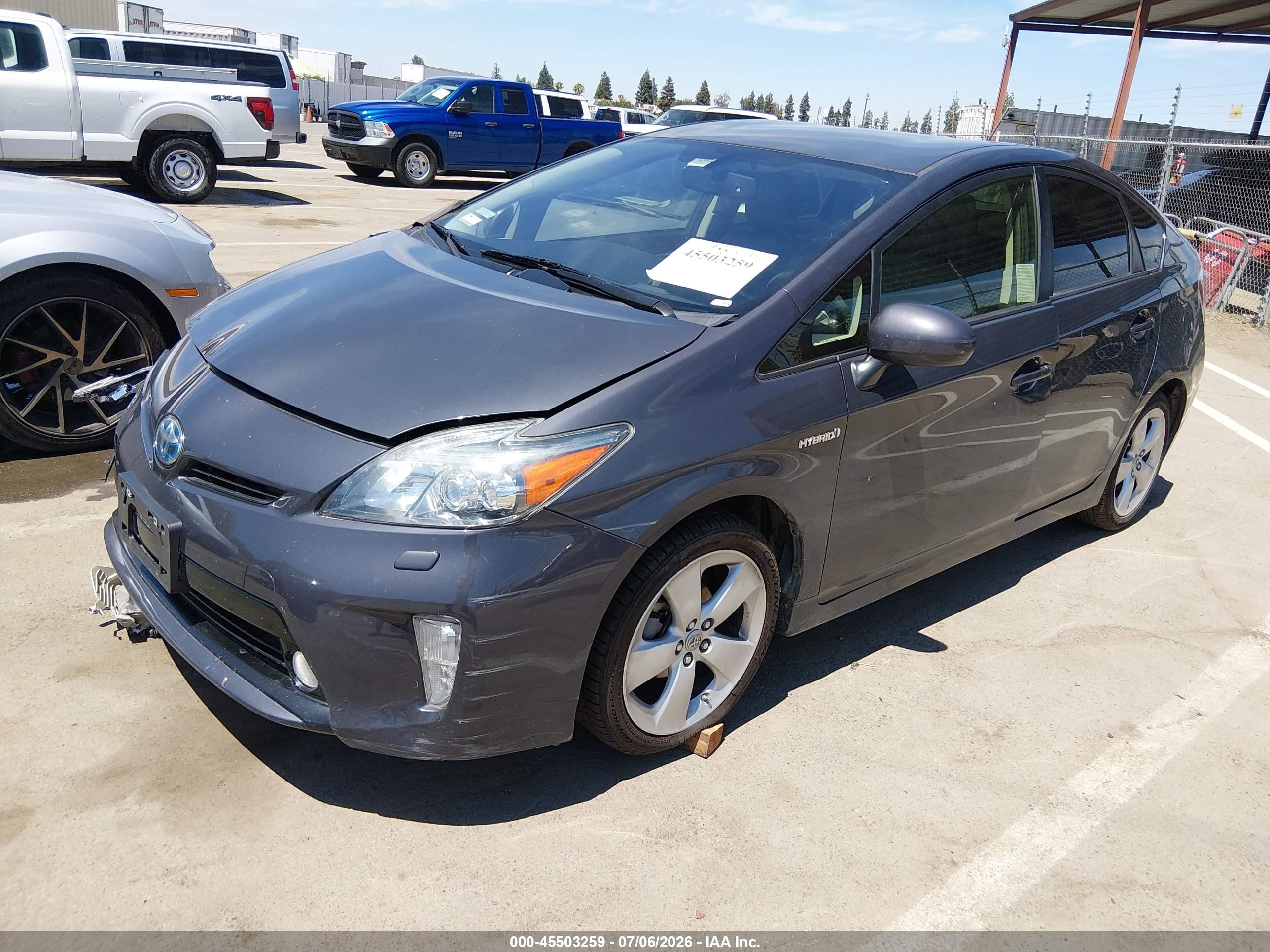 2013 Toyota Prius Five Gray vin: JTDKN3DUXD5556169