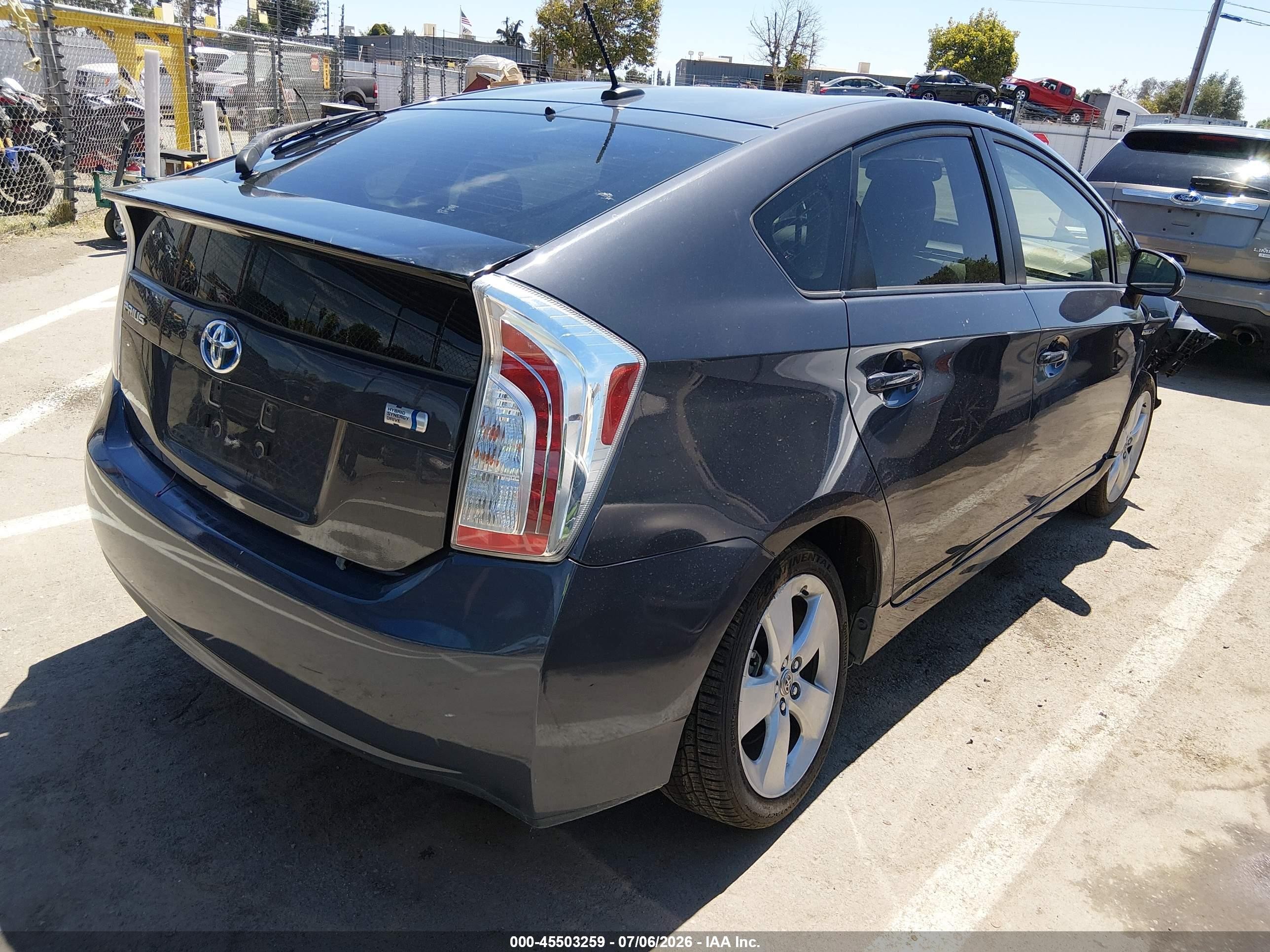 2013 Toyota Prius Five Gray vin: JTDKN3DUXD5556169
