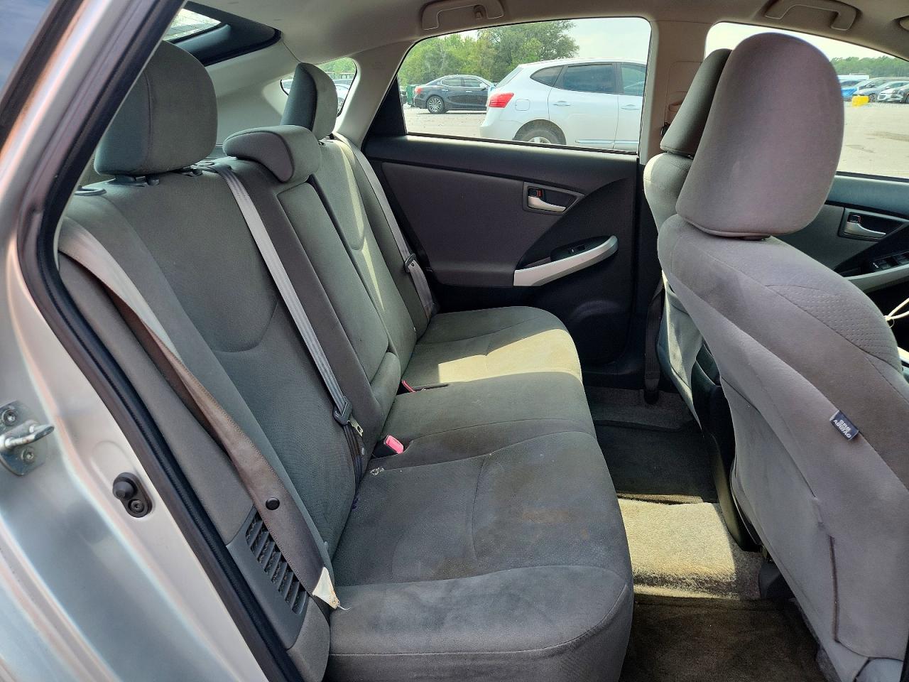 2013 Toyota Prius Two Silver vin: JTDKN3DUXD5566104