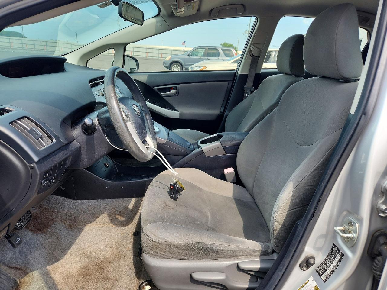 2013 Toyota Prius Two Silver vin: JTDKN3DUXD5566104